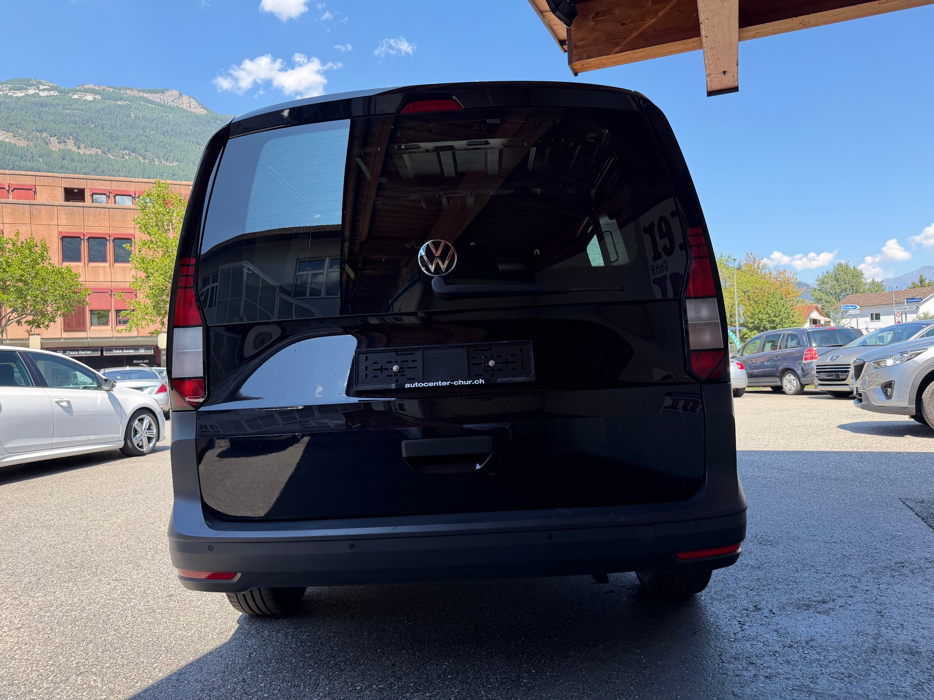 VW Caddy Cargo 2.0TDI Maxi 4Motion-image-9