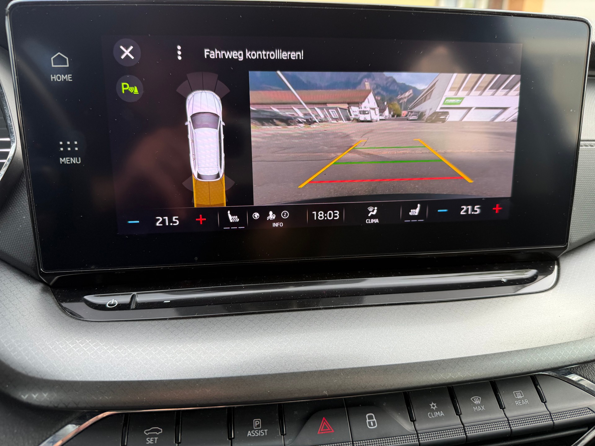 SKODA Octavia Combi 2.0 TDI Ambition 4x4 DSG-image-16