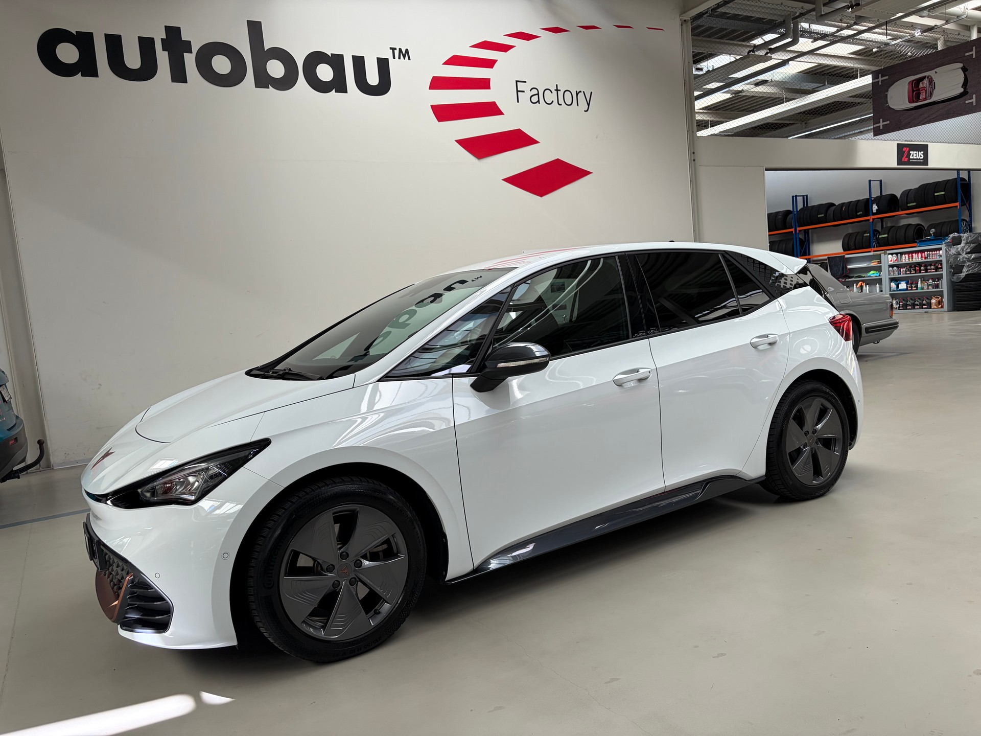 CUPRA Born 58 kWh-image-1