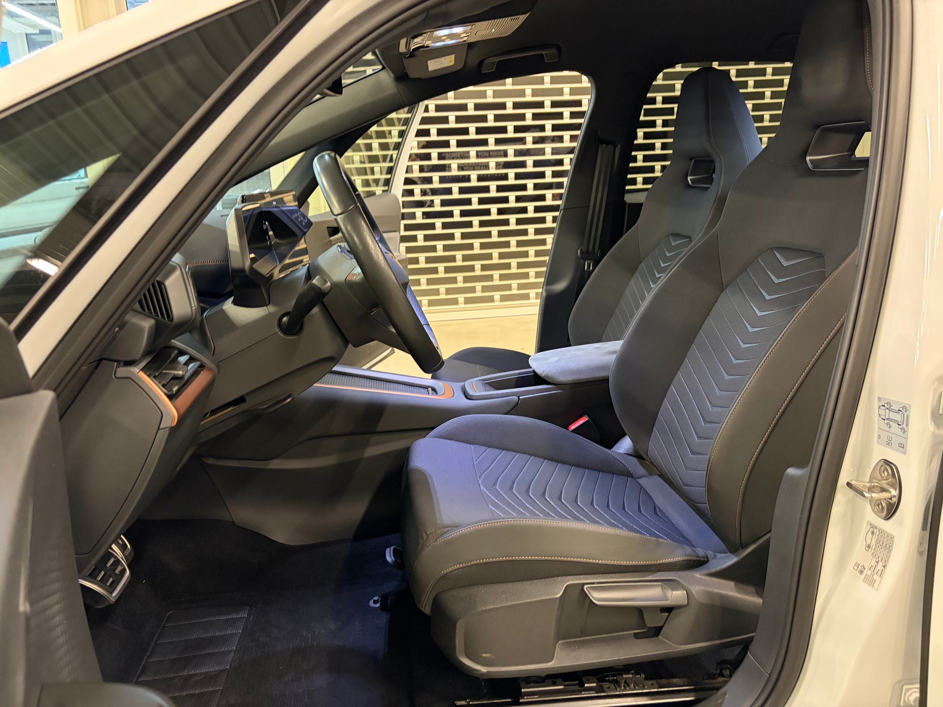 CUPRA Born 58 kWh-image-9