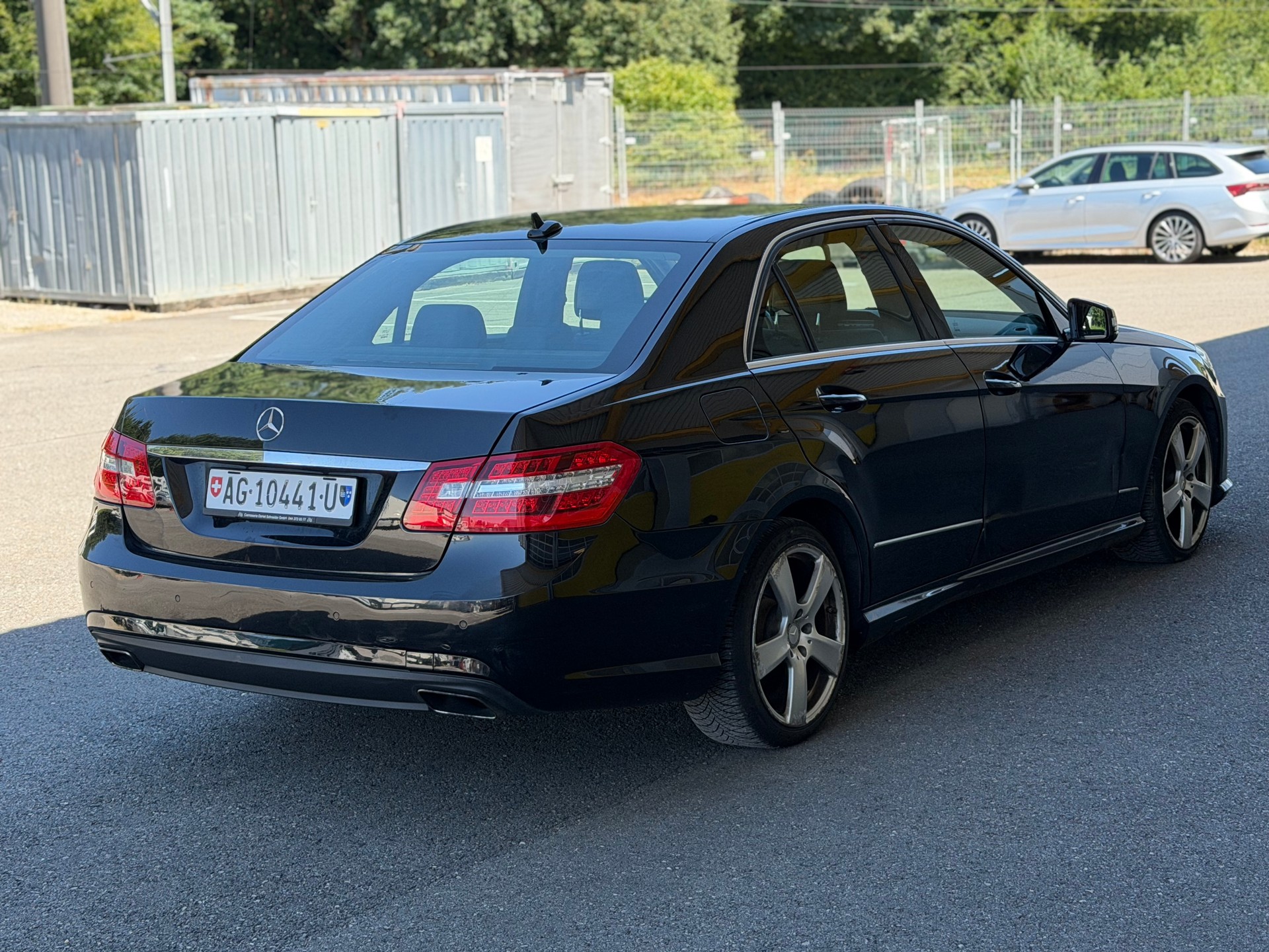 MERCEDES-BENZ E 250 CDI BlueEff. Avantgarde 4Matic 7G-Tronic-image-5