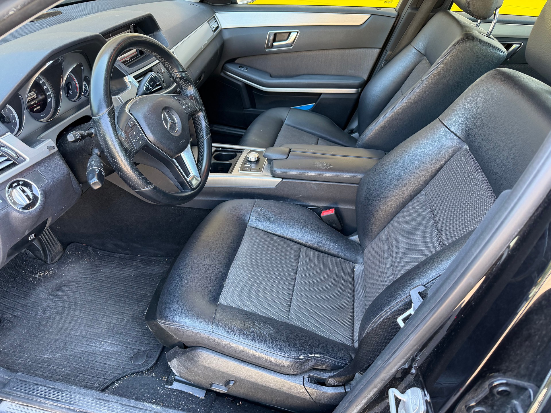 MERCEDES-BENZ E 250 CDI BlueEff. Avantgarde 4Matic 7G-Tronic-image-7