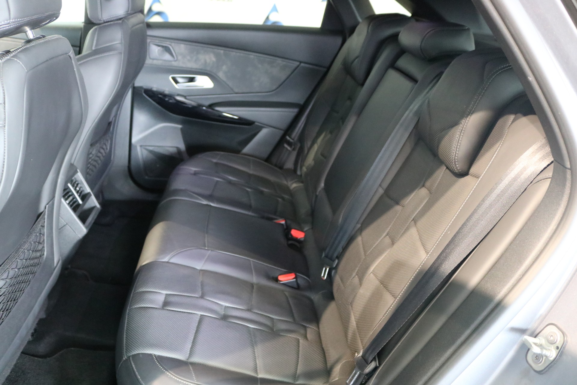 DS AUTOMOBILES DS 7 Crossback 1.6 THP Opera Performance Line-image-30