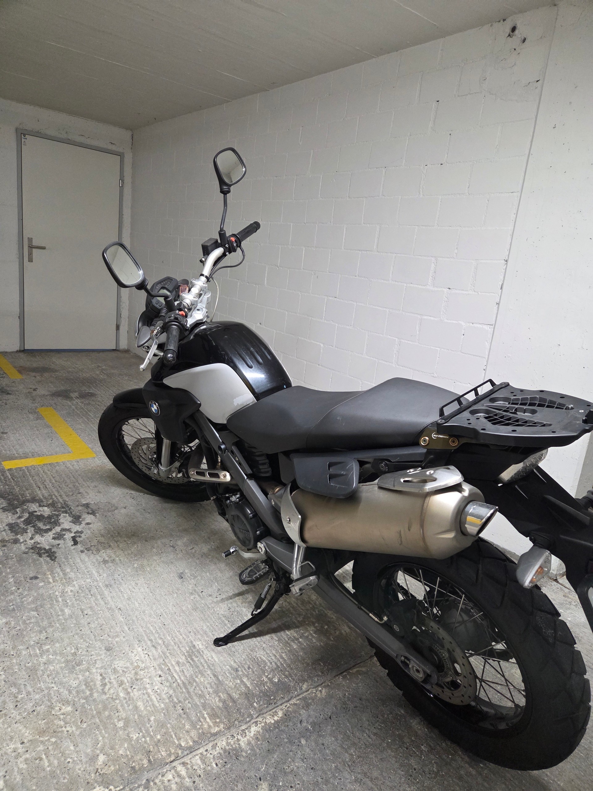 BMW G 650 Xcountry (25kW)-image-2