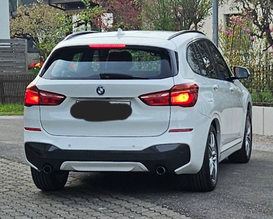 BMW X1-image-2