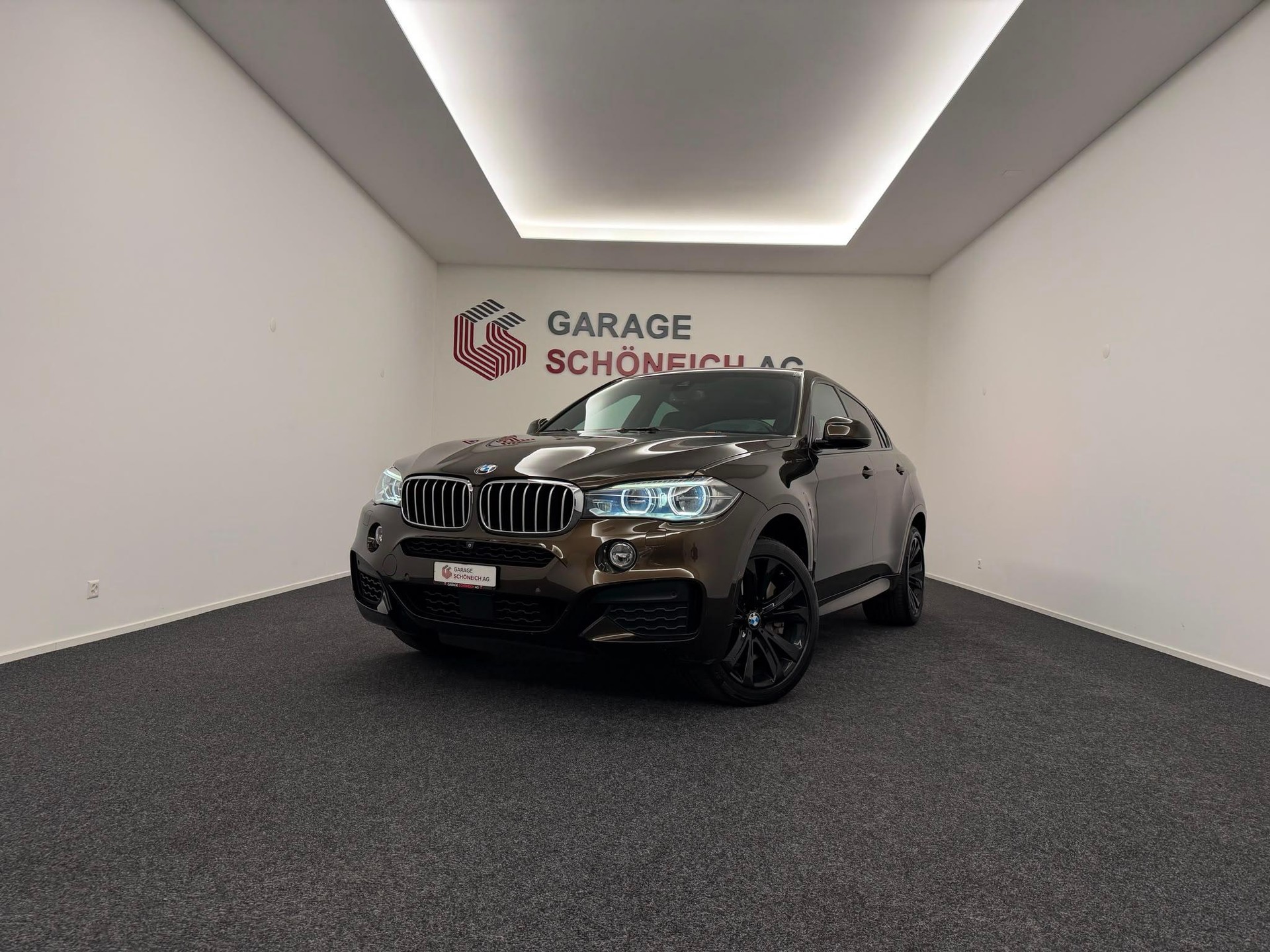 BMW X6 50i xDrive-image-0