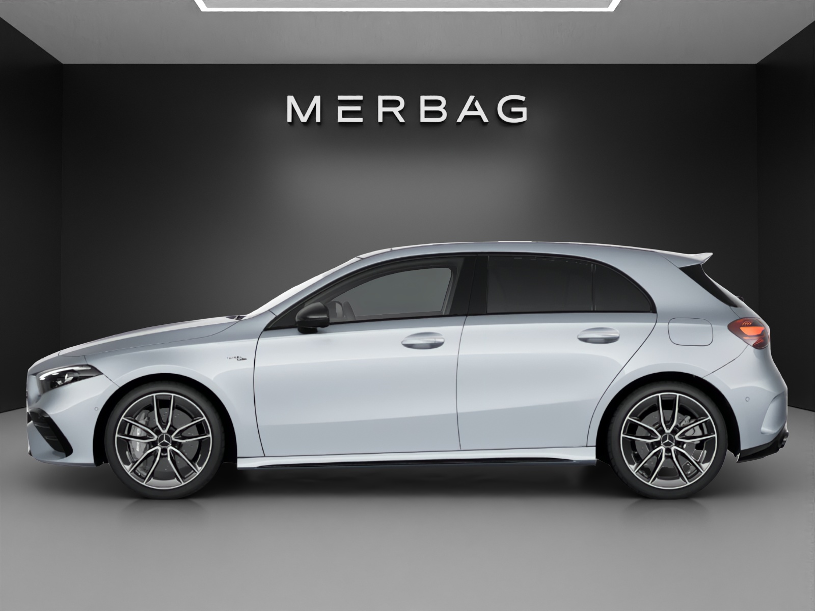 MERCEDES-BENZ A AMG 35 4Matic 8G-DCT-image-1