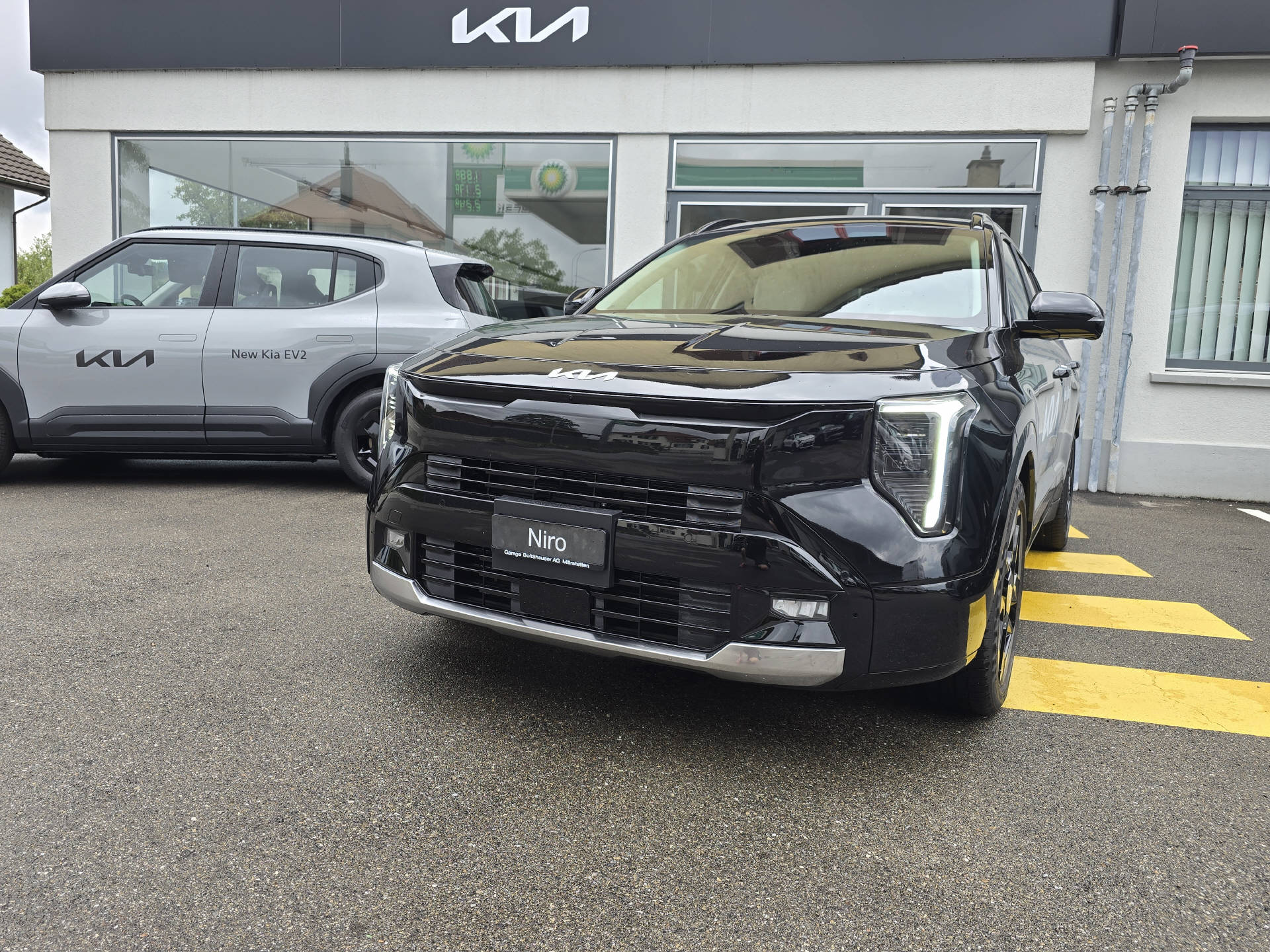 KIA Niro 1.6 GDi Hybrid Style-image-0