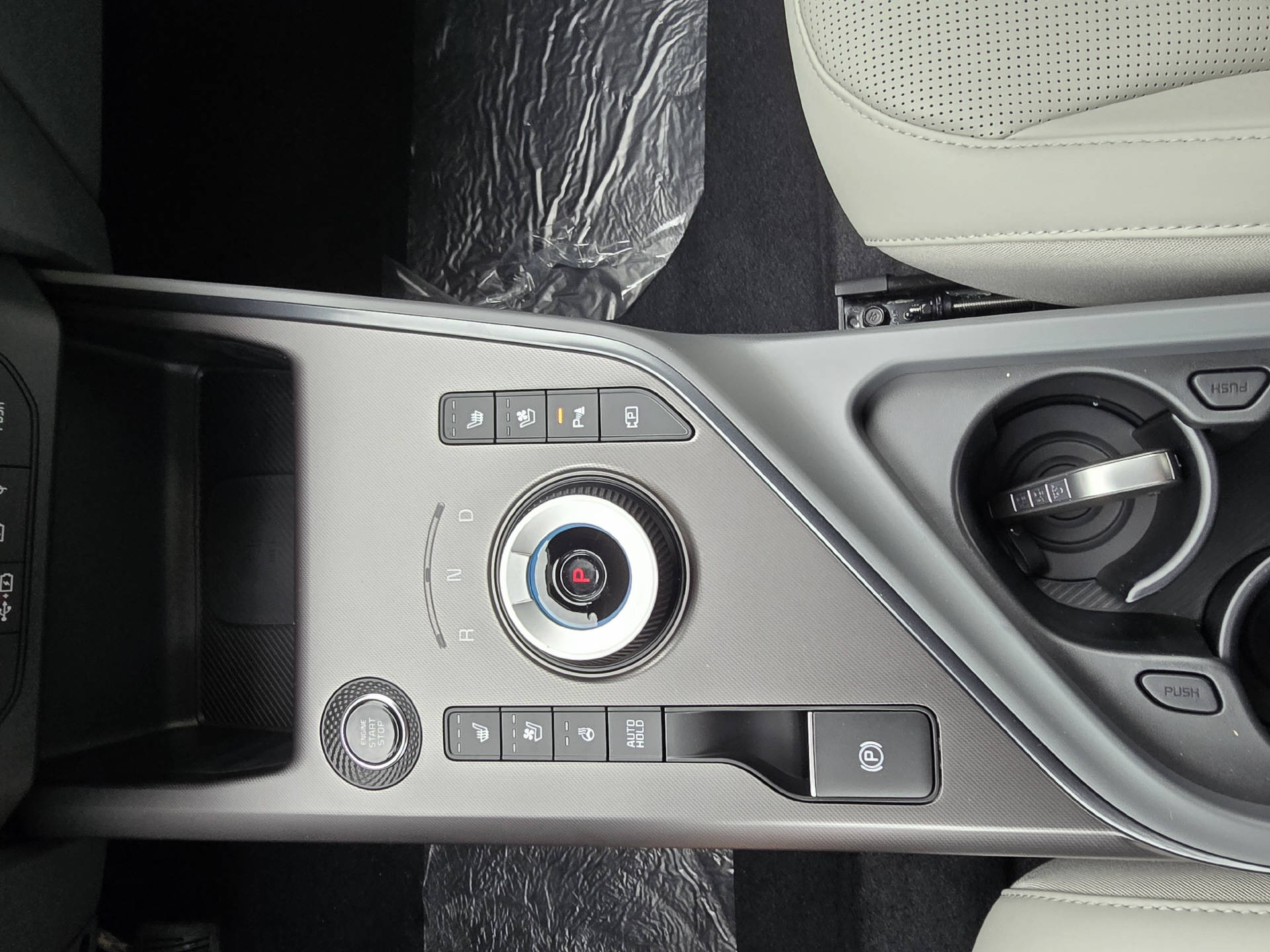 KIA Niro 1.6 GDi Hybrid Style-image-11