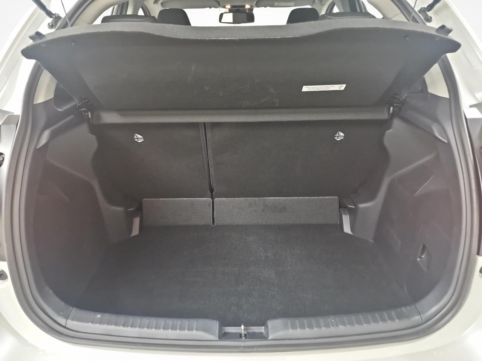 MAZDA 2 1.5 Hybrid Select-image-11