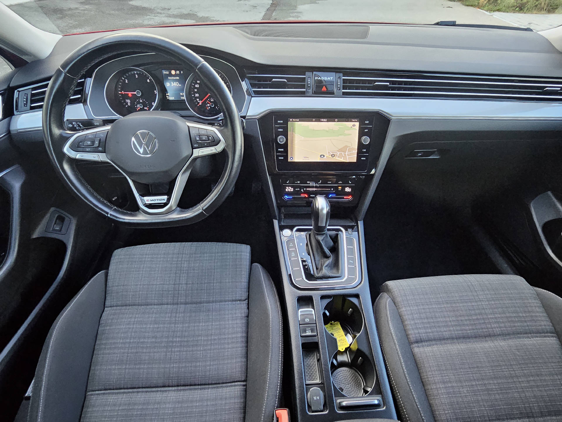 VW Passat Variant 2.0 TDI 200 Business DSG 4m * Frisch Ab MFK * 8-fach bereift * Servicegepflegt *-image-15