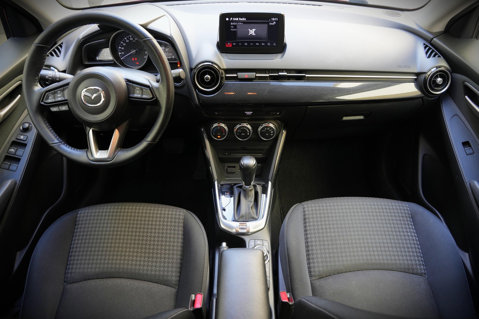 MAZDA 2 1.5 90 Ambition-image-7