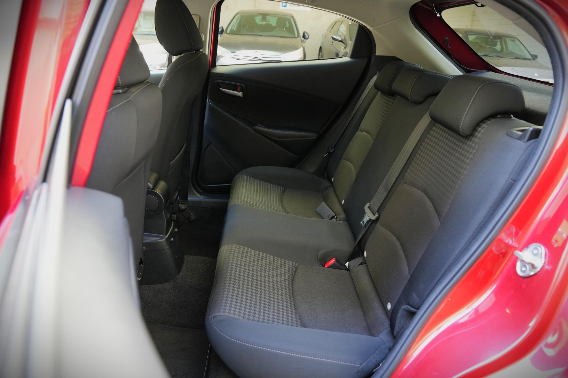 MAZDA 2 1.5 90 Ambition-image-5