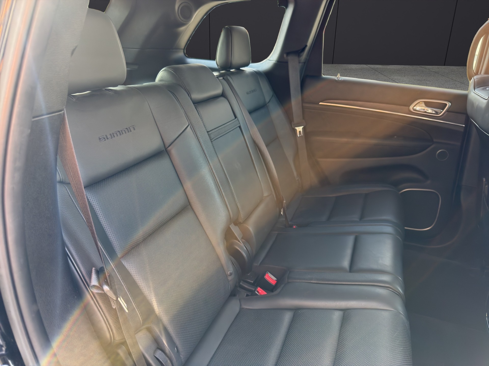 JEEP Grand Cherokee 3.0 CRD Summit Automatic-image-9