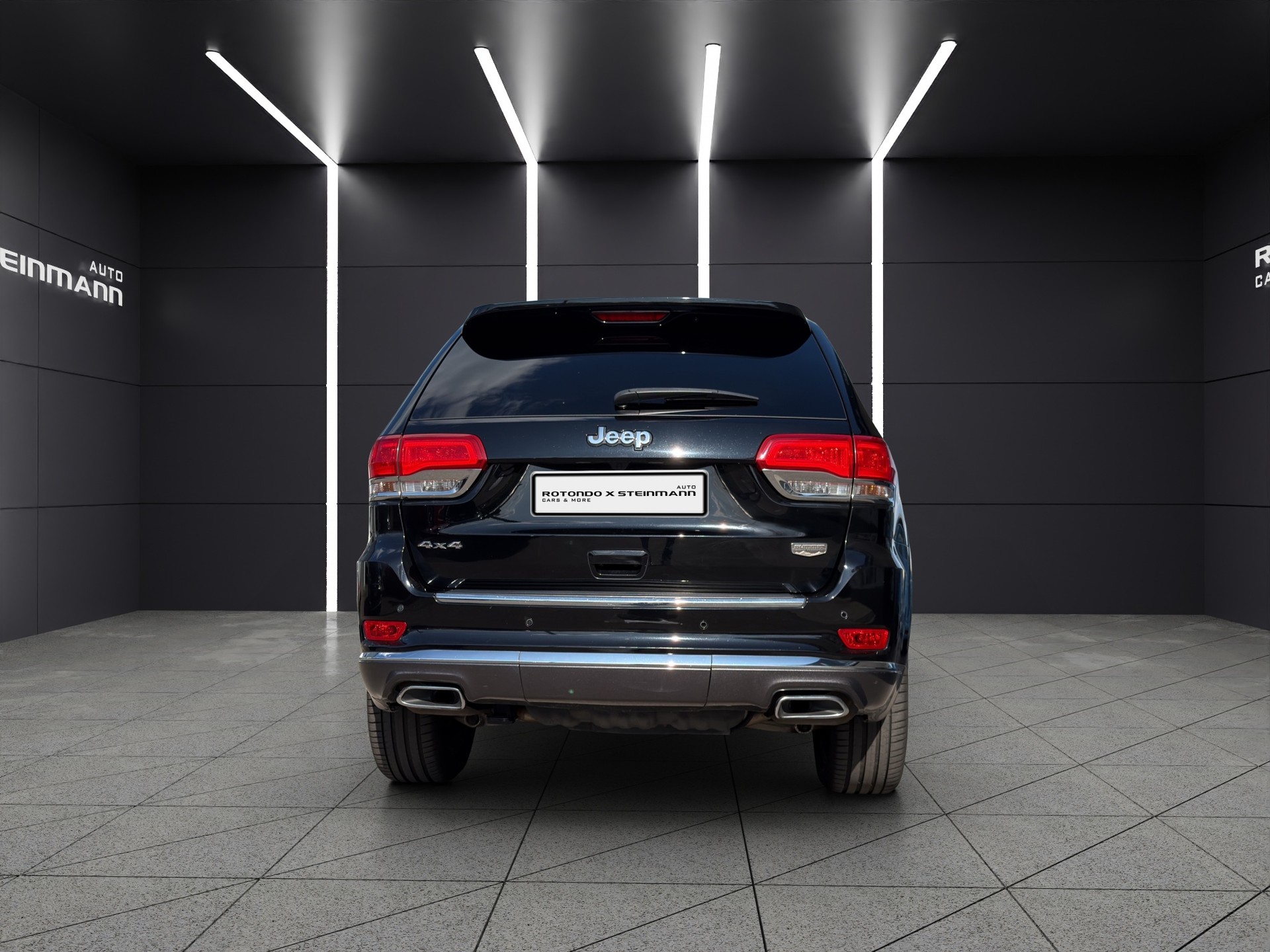 JEEP Grand Cherokee 3.0 CRD Summit Automatic-image-2
