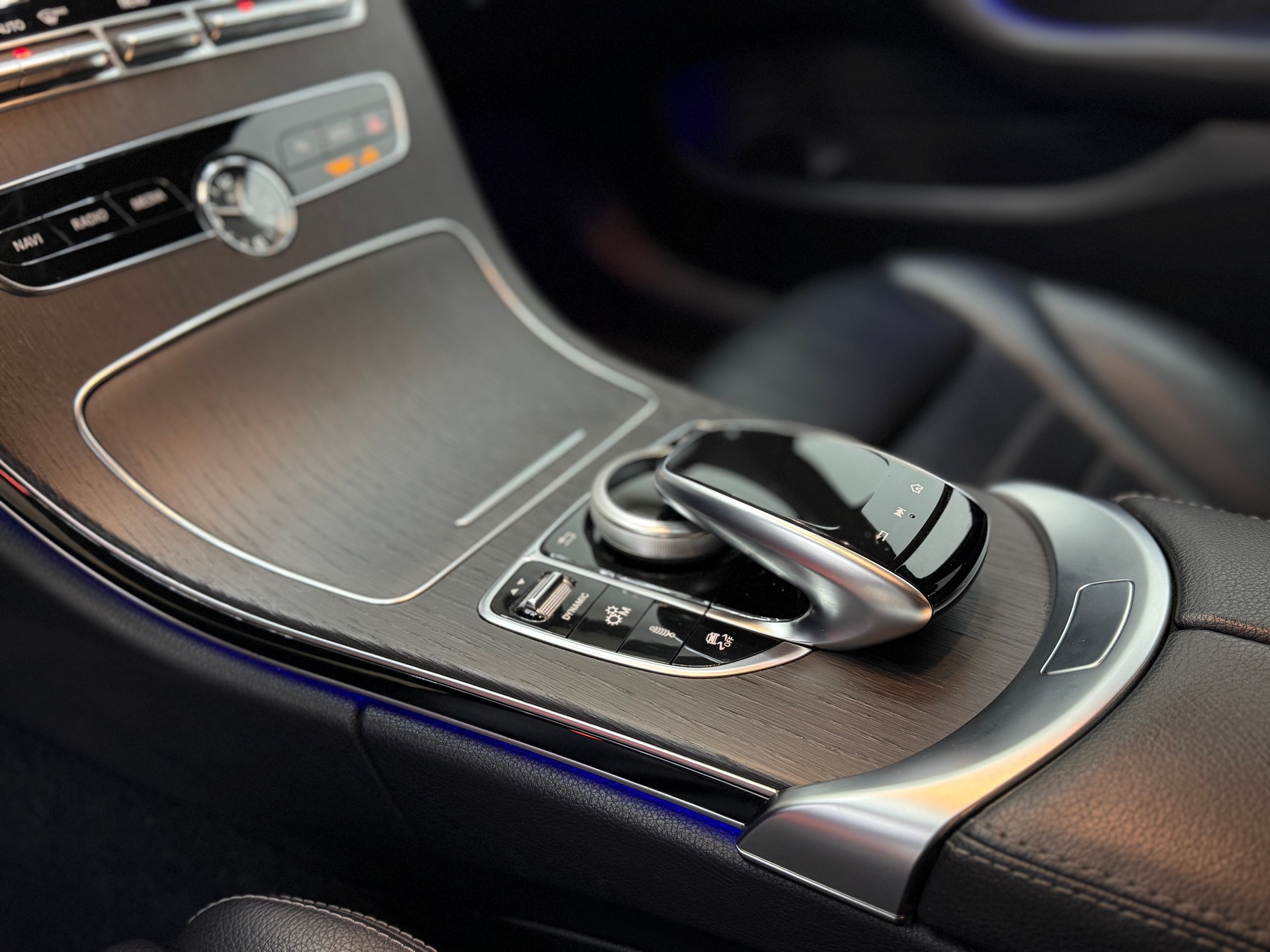 MERCEDES-BENZ C 43 AMG 4Matic Speedshift TCT 9G-image-28
