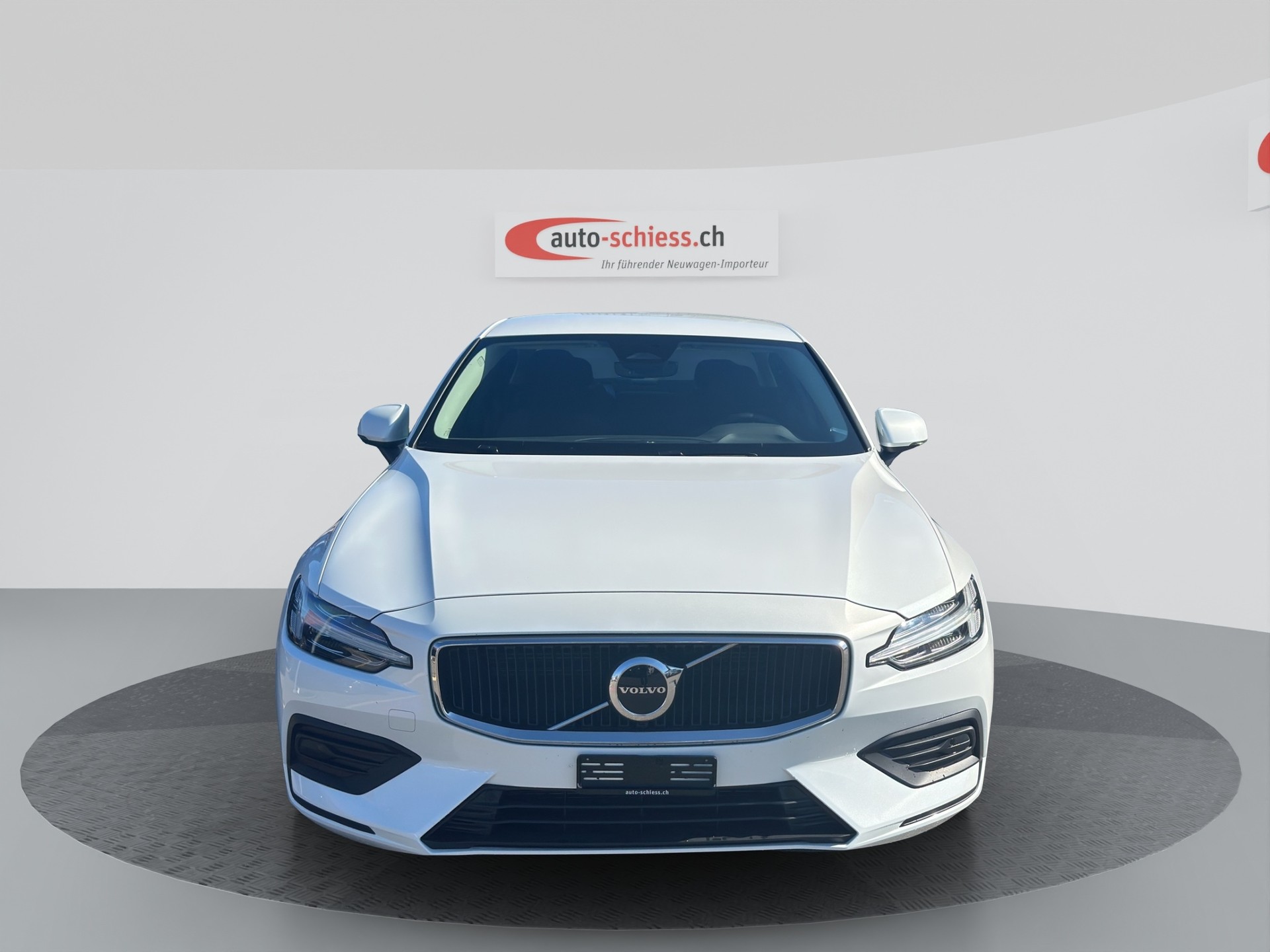 VOLVO S60 B4 Benzin Mild Hybrid CORE DCT-image-5