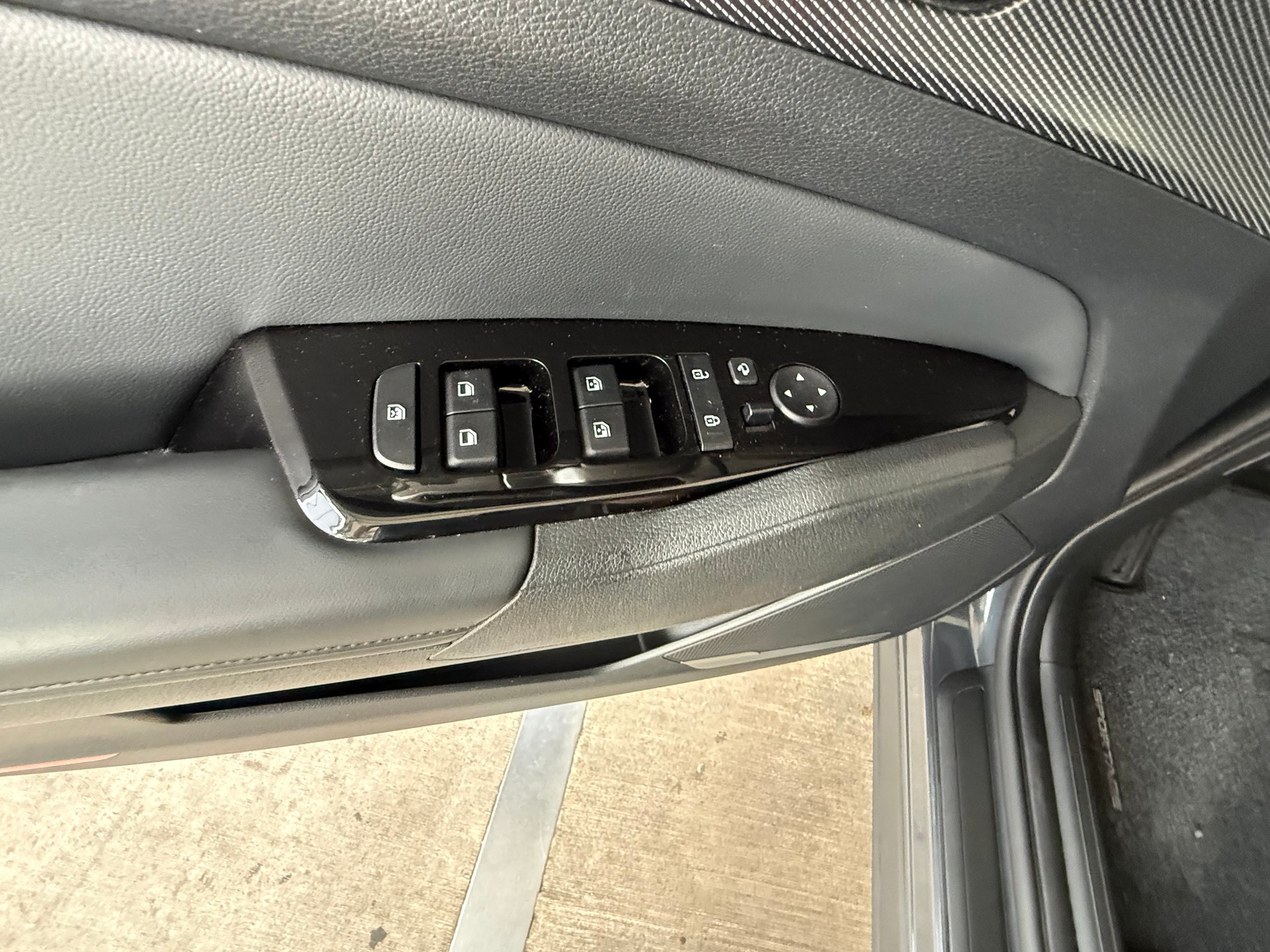KIA Sportage 1.6T-GDi MHEV Style 4x4 7DCT-image-6