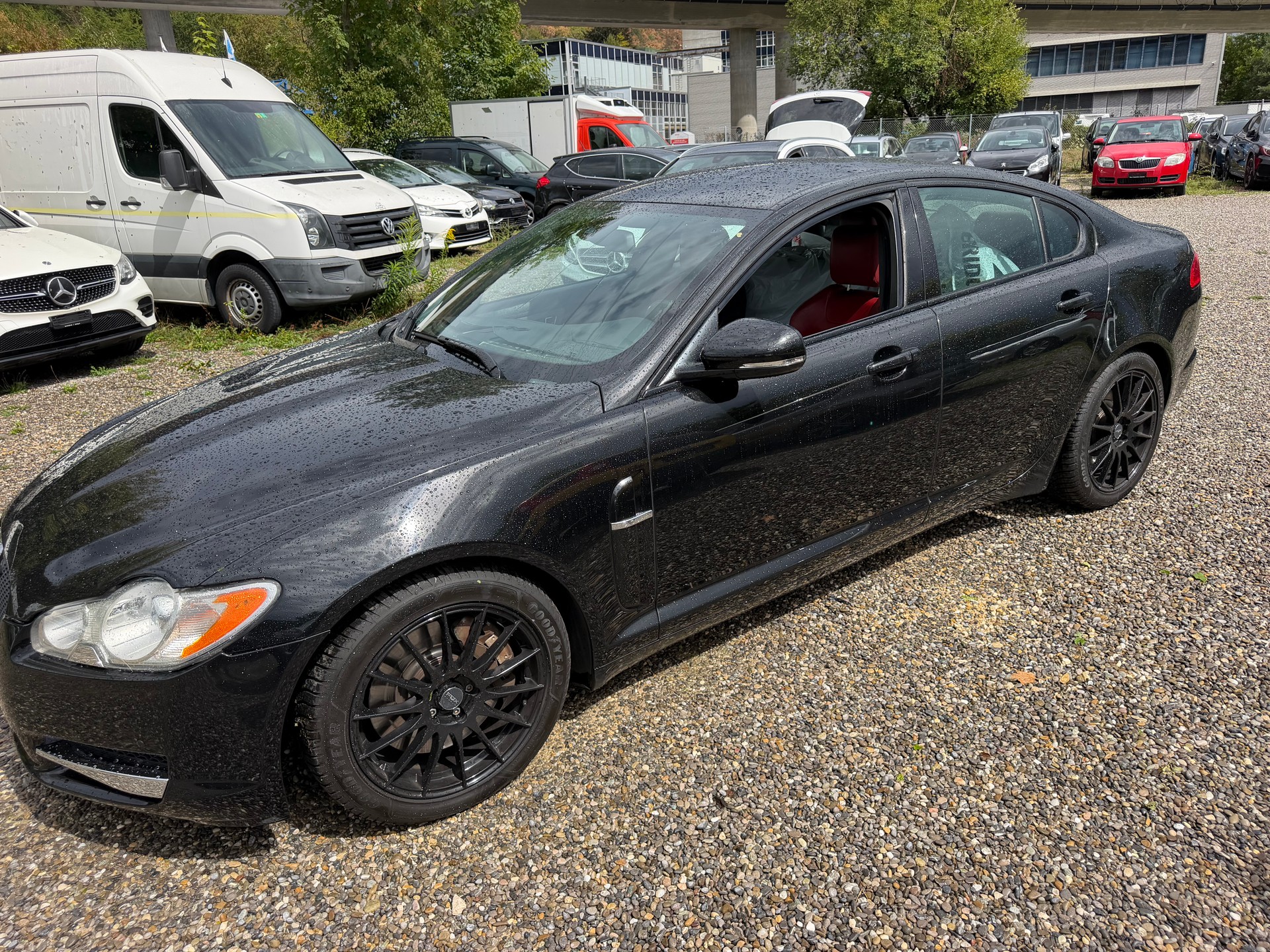 JAGUAR XF 3.0d S V6 Portfolio-image-1