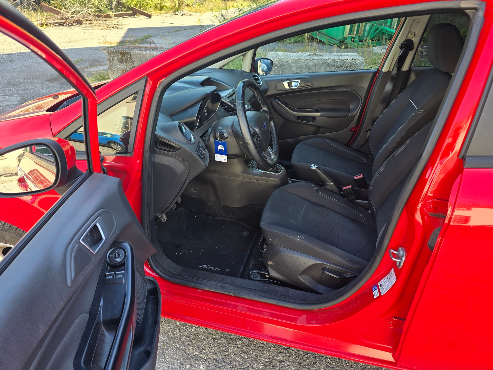 FORD Fiesta 1.0 SCTi Titanium-image-9