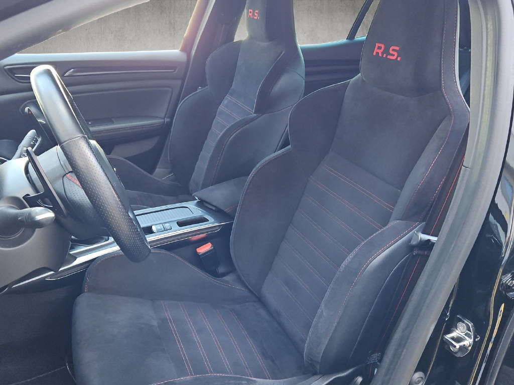 RENAULT Mégane Sport 1.8 T RS EDC-image-4