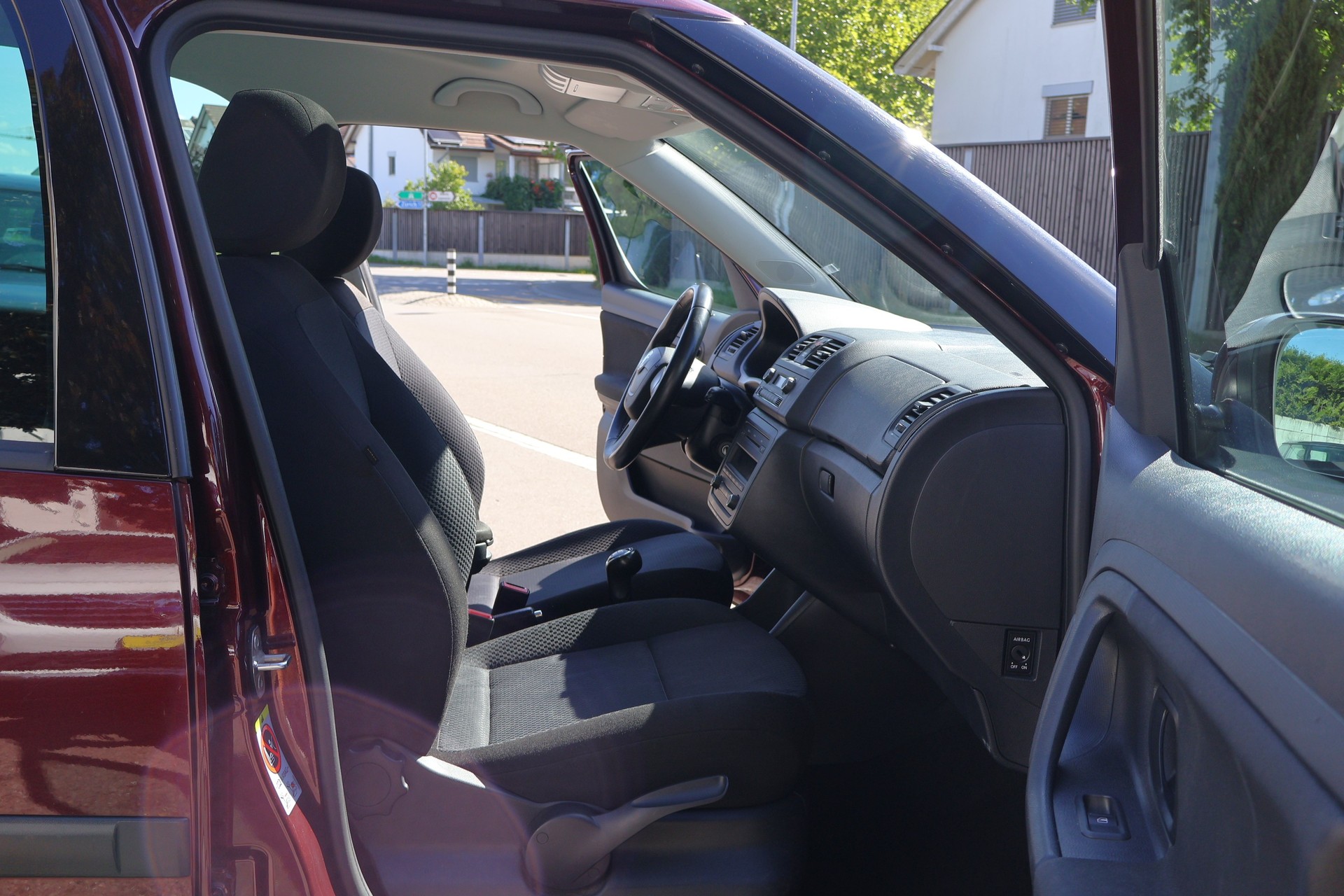 SKODA Roomster 1.2 TSI Magic-image-14
