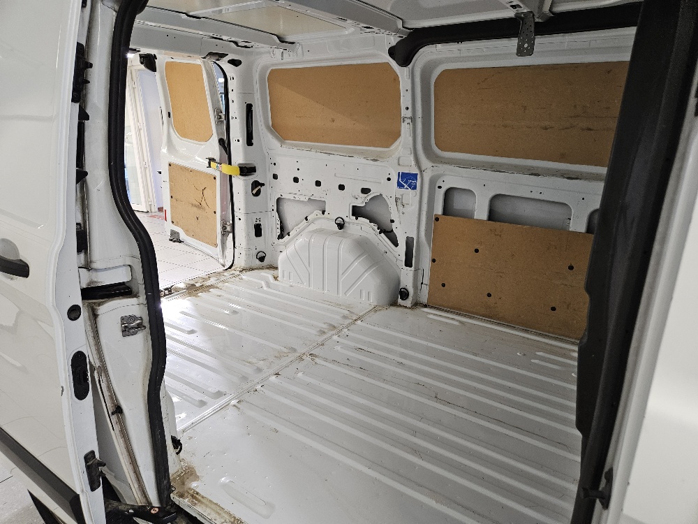 FORD Transit Custom Van 260 L1H1 Startup-image-15
