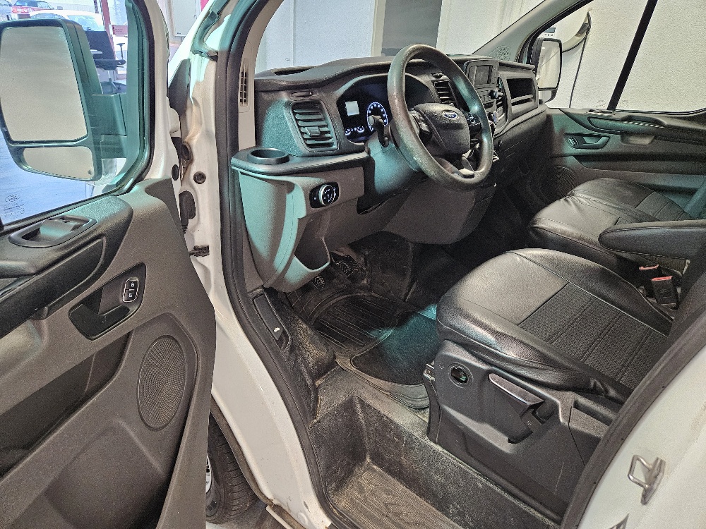 FORD Transit Custom Van 260 L1H1 Startup-image-9