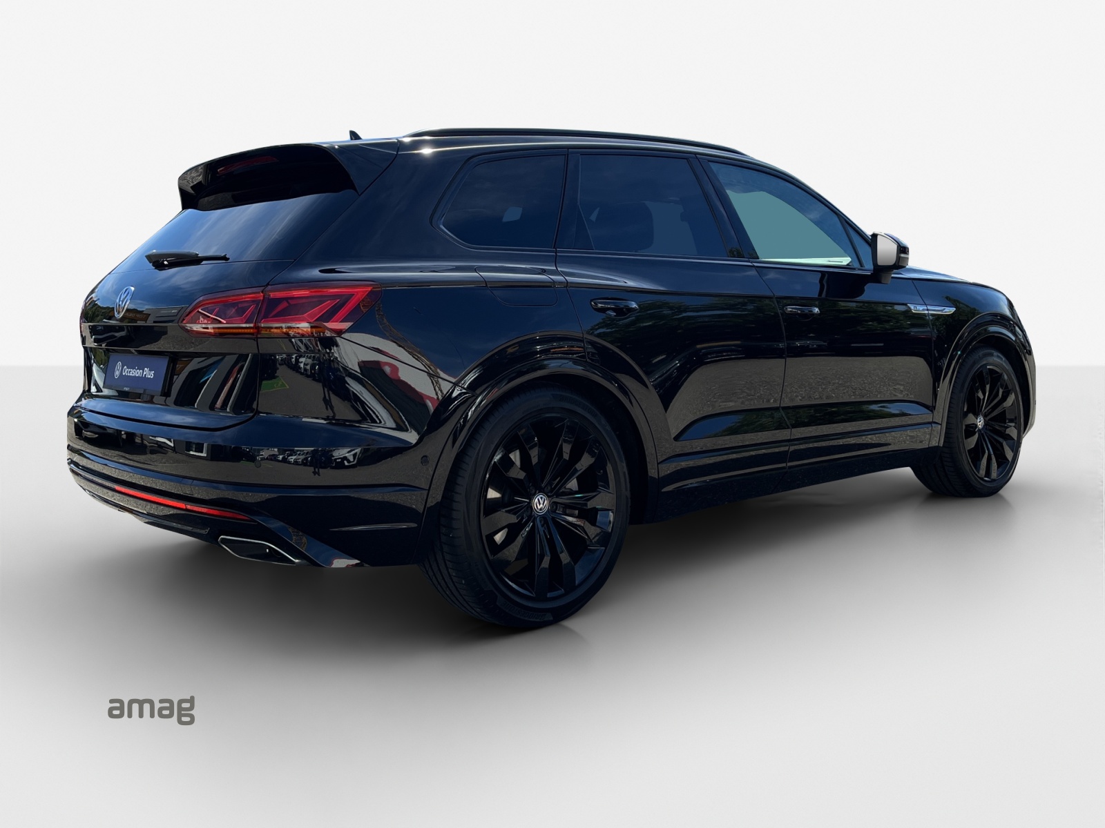 VW Touareg 3.0 TSI R-Line Tiptronic-image-4