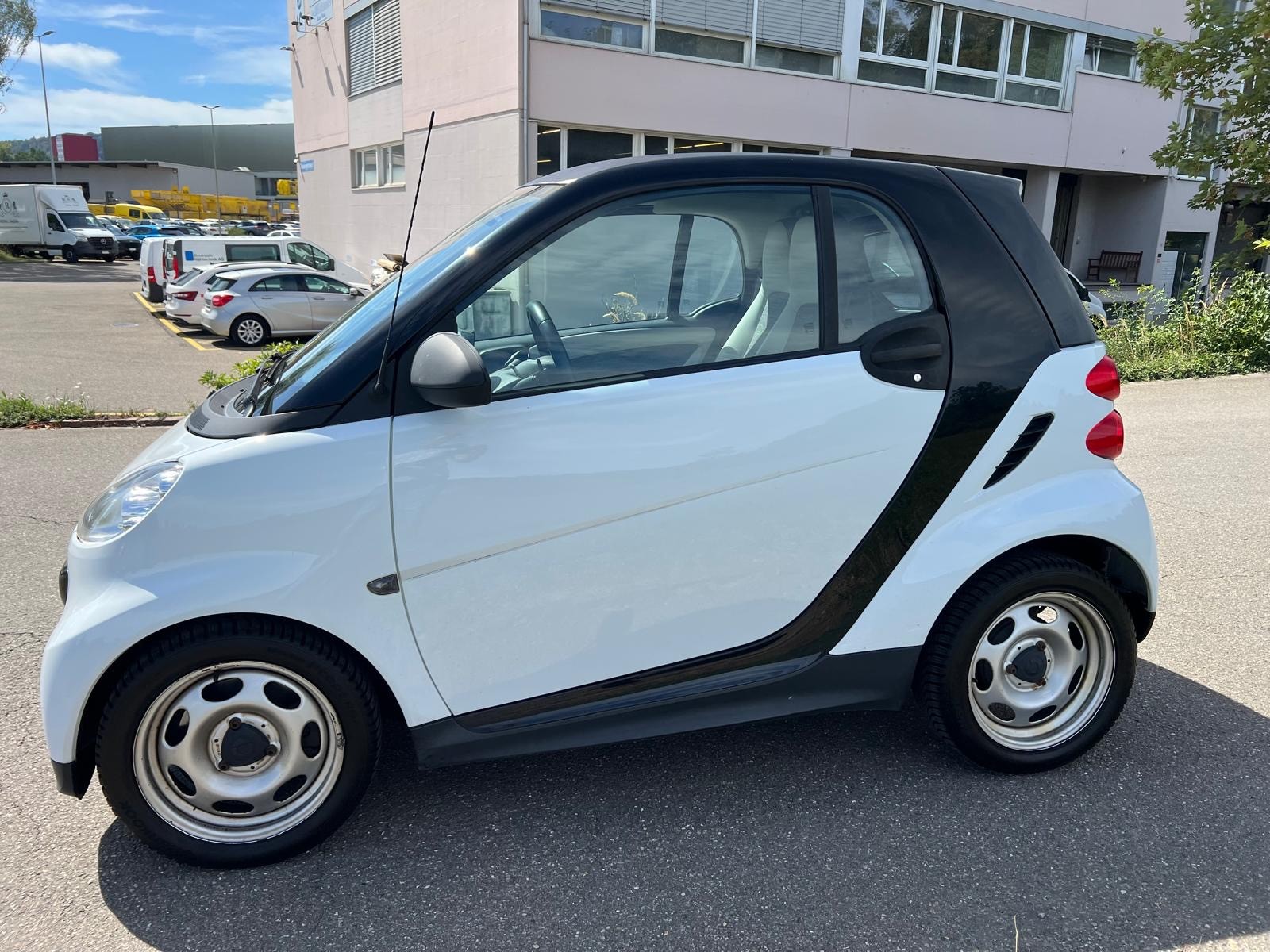 SMART fortwo swiss edition mhd Mit Frisch MFK 02.09.2026 und Service-image-4