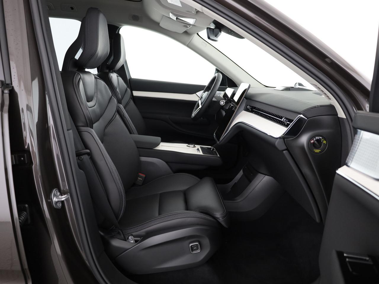 VOLVO EX90 Twin Performance Ultra AWD-image-8