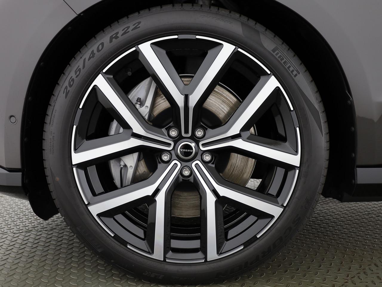 VOLVO EX90 Twin Performance Ultra AWD-image-24