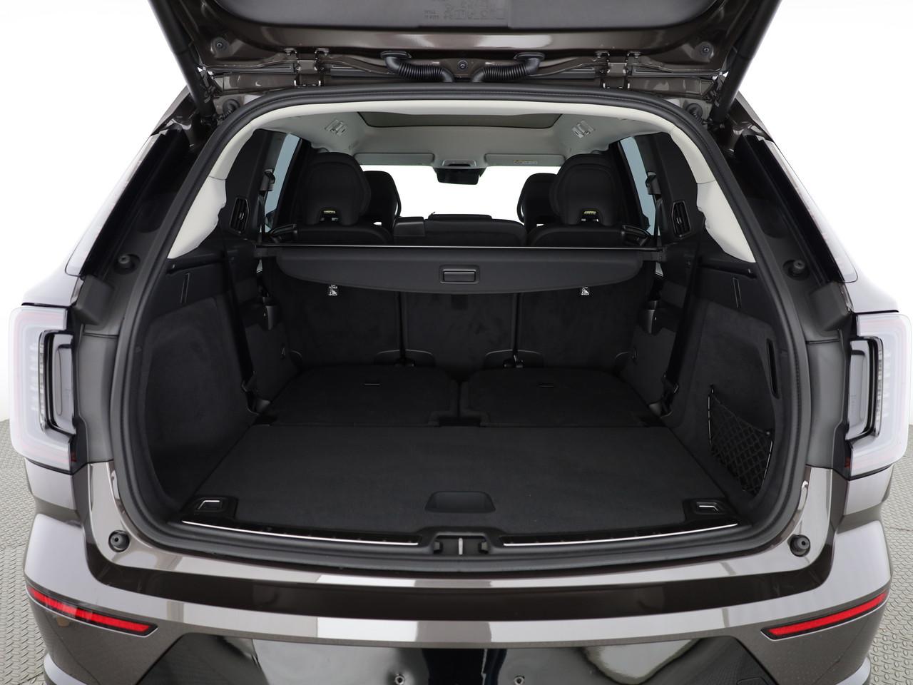 VOLVO EX90 Twin Performance Ultra AWD-image-13