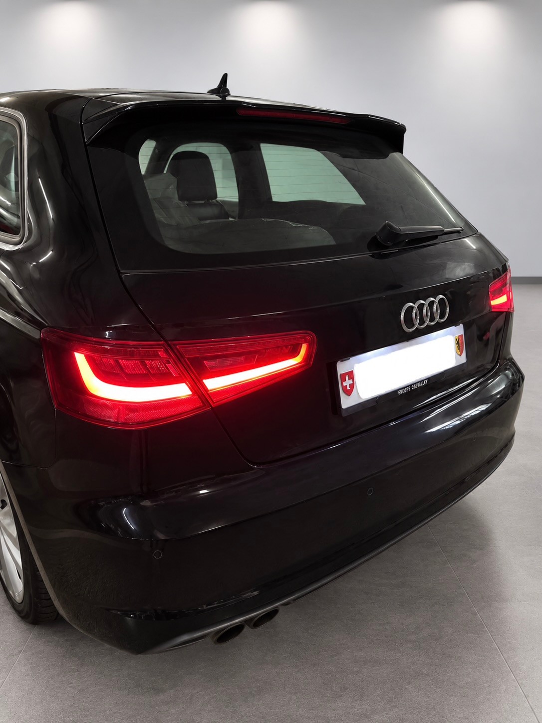 AUDI 1.4 T FSI COD Ambition S-Tr.-image-6