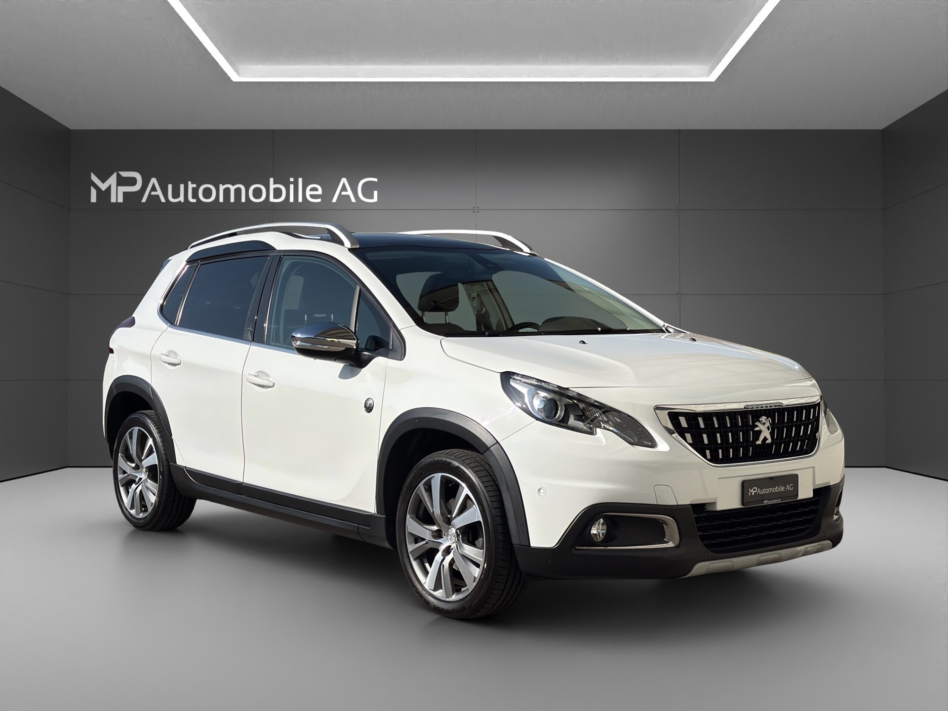 PEUGEOT 2008 1.2 PureTech Crossway EAT6-image-1