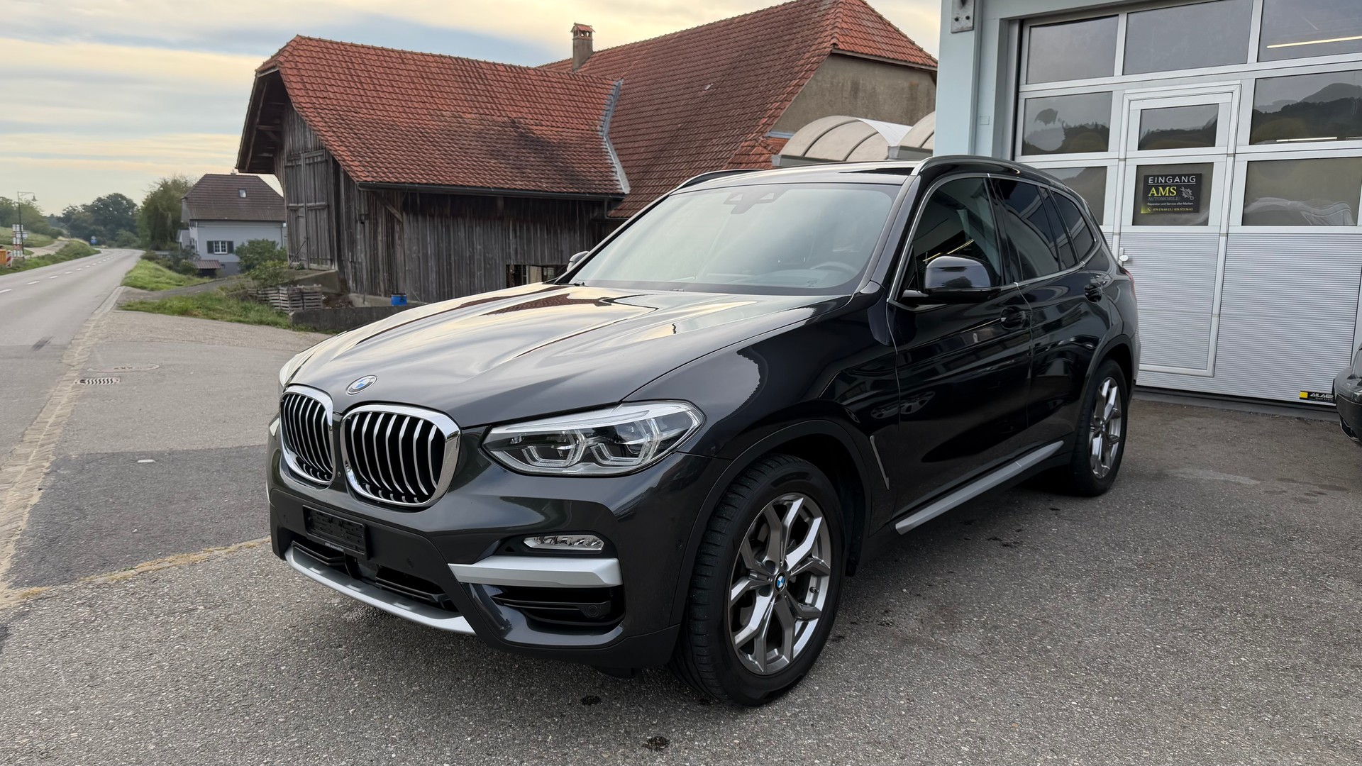 BMW X3 xDrive 20d Individual Steptronic-image-1
