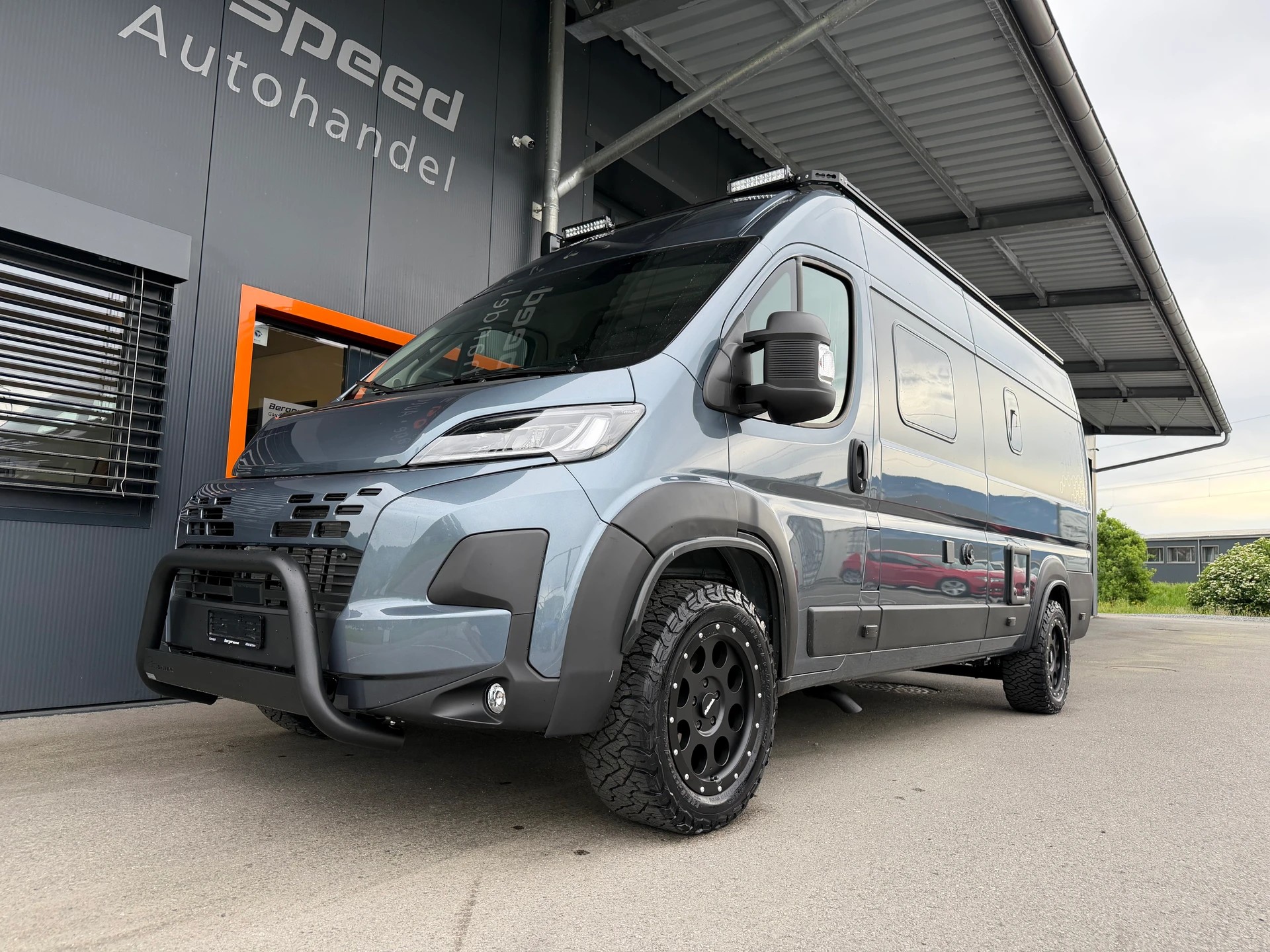 DETHLEFFS 640 ES Offroad Umbau-image-3