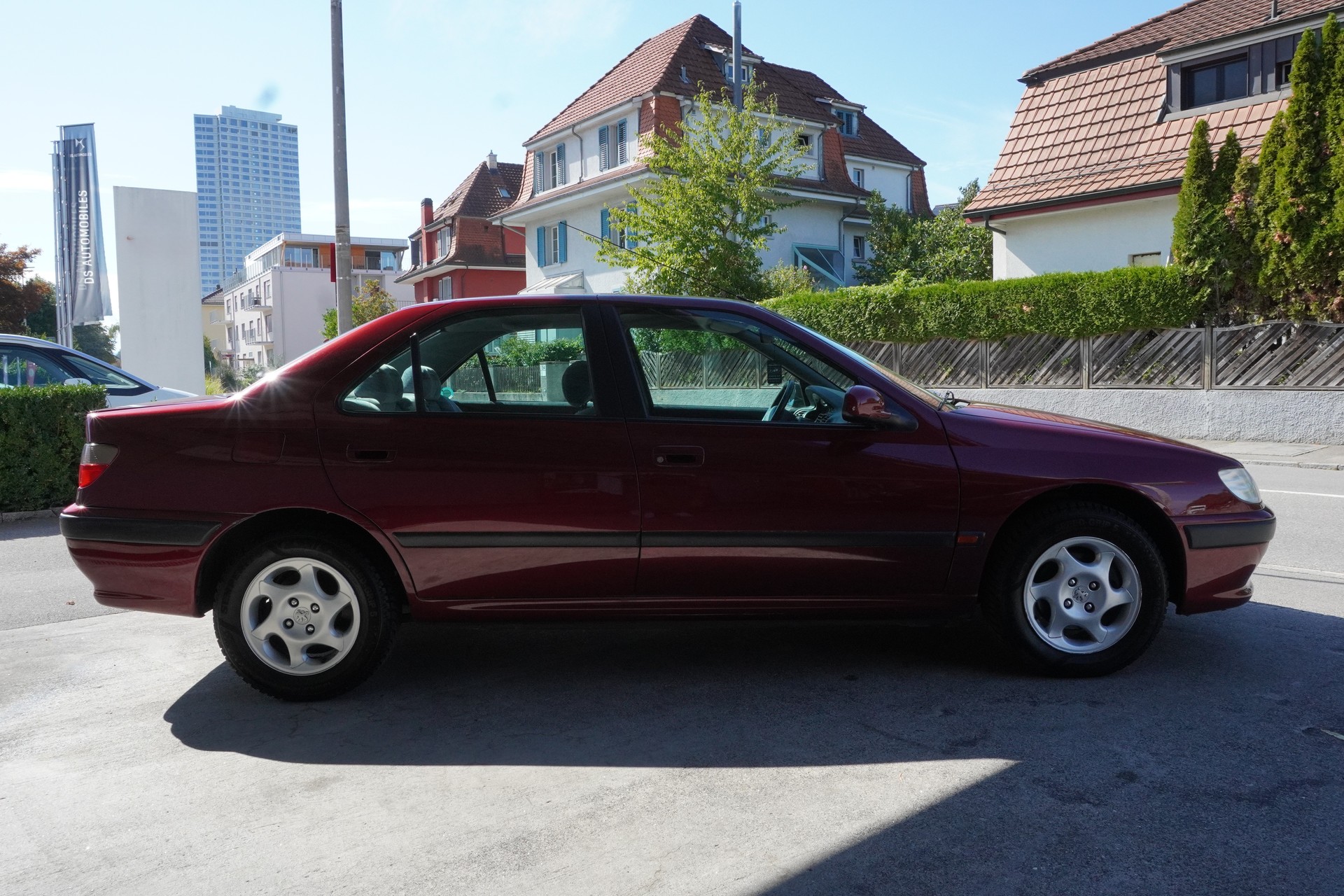 PEUGEOT 406 ST 2.0 16V-image-4