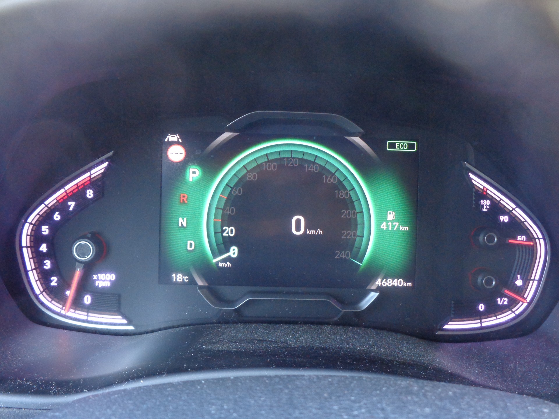HYUNDAI i30 Wagon 1.5 T-GDi Amplia 48V MH DCT-image-14