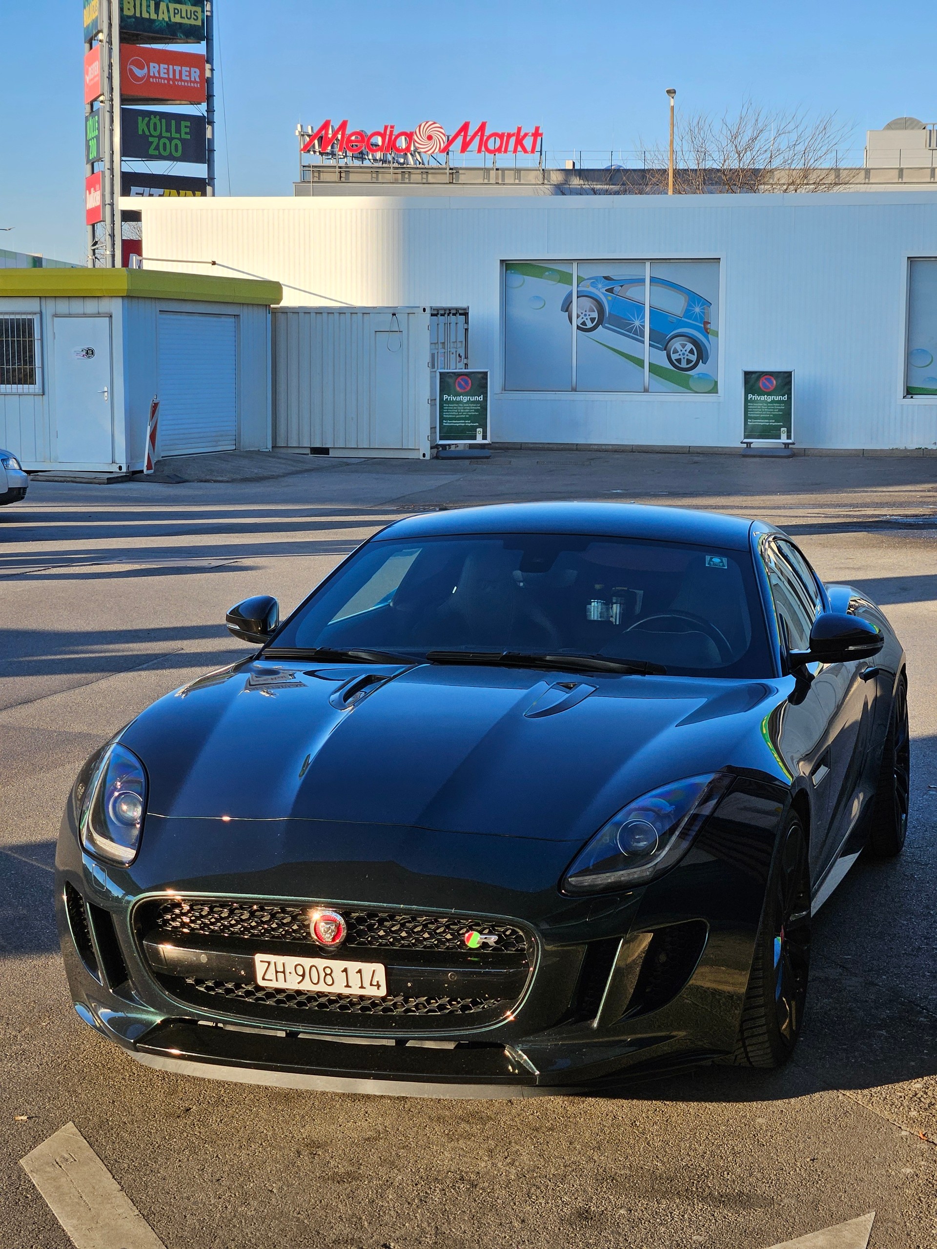 JAGUAR R5-image-2