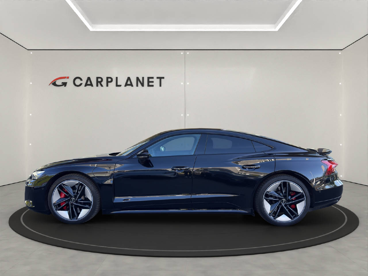 AUDI e-tron GT quattro-image-3