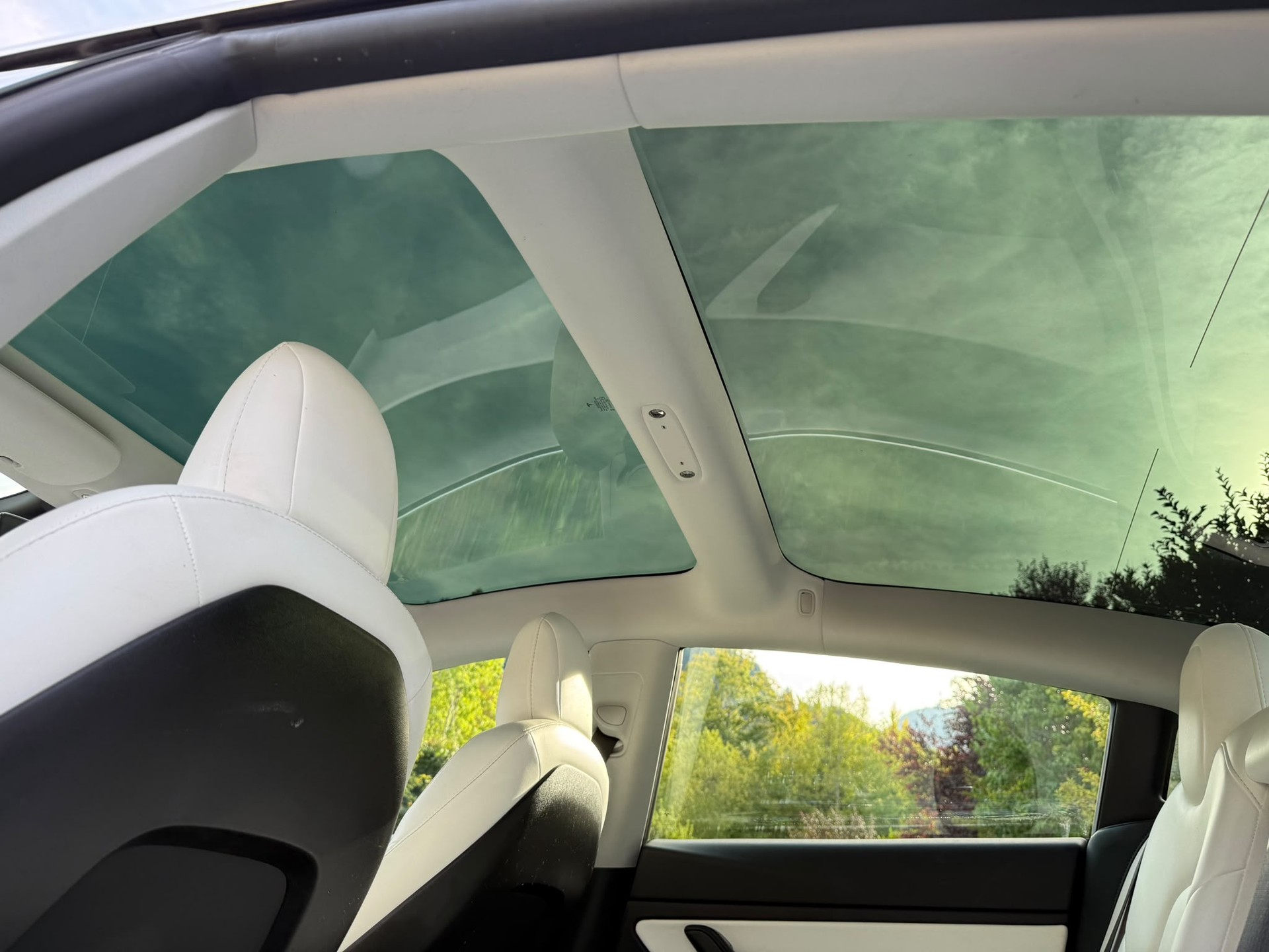 TESLA Model 3 Performance Dual Motor AWD-image-4