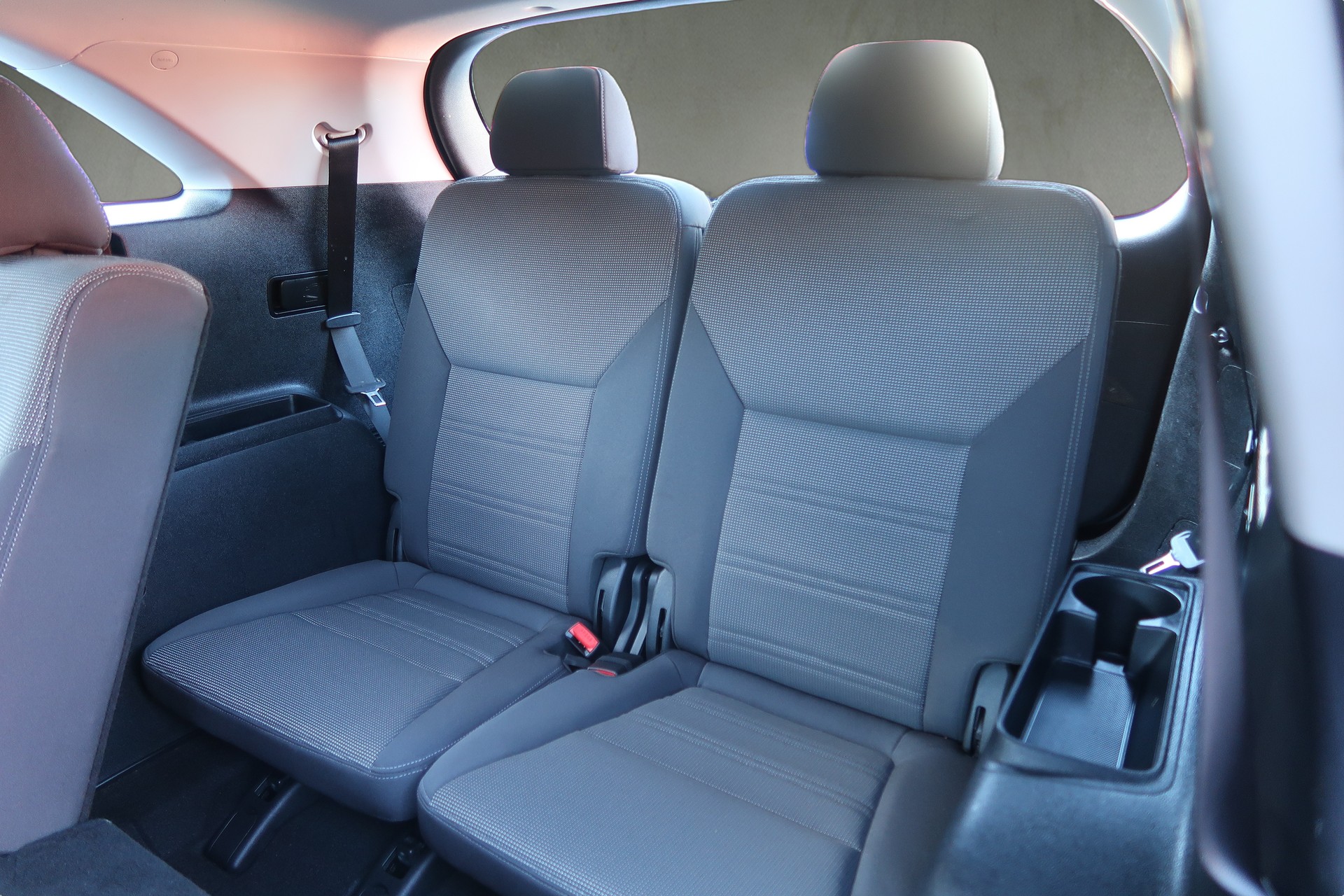 KIA Sorento 2.2 CRDI Trend Active 7P. Automatic-image-8