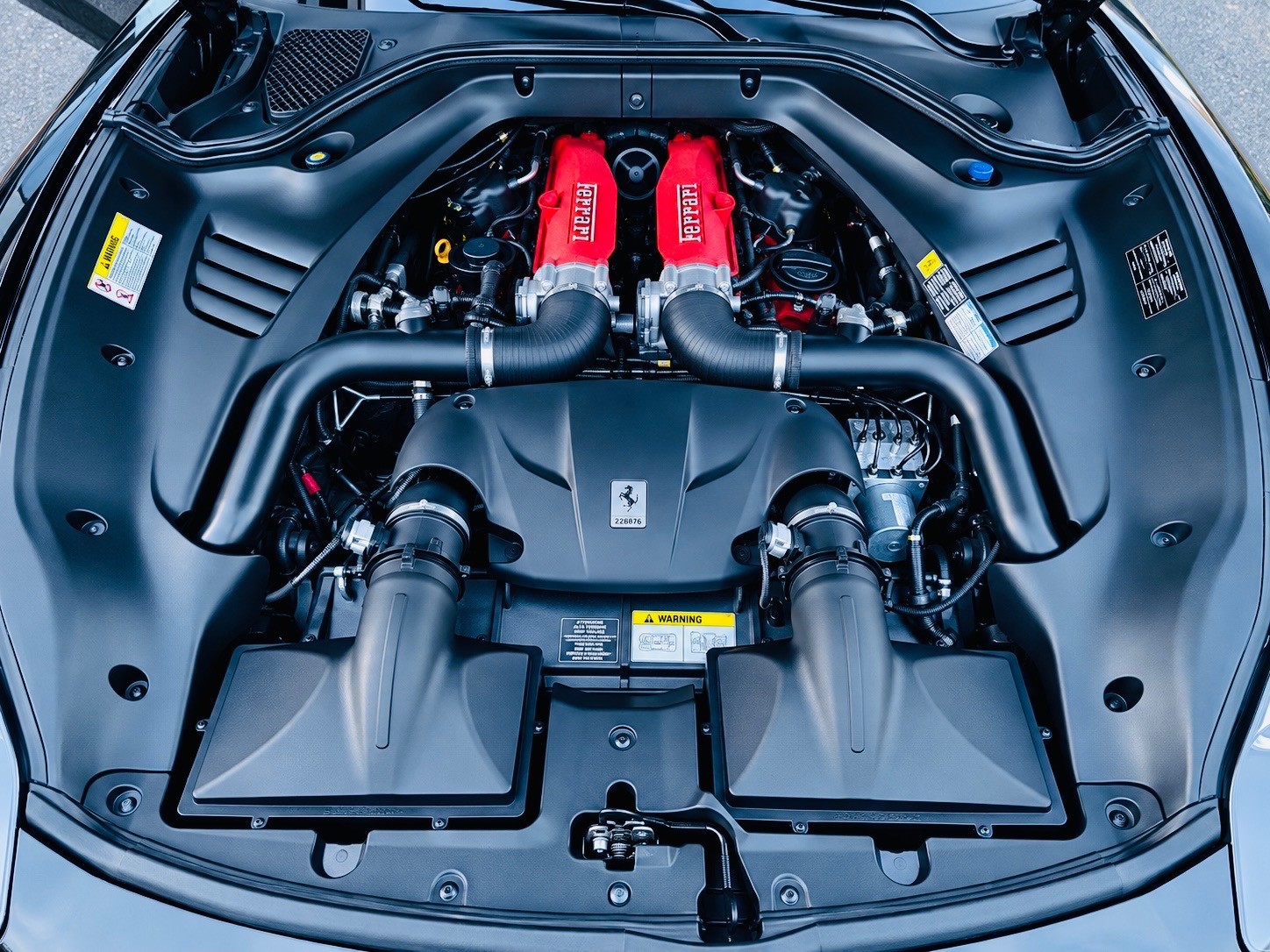 FERRARI 3.9 Turbo-image-14