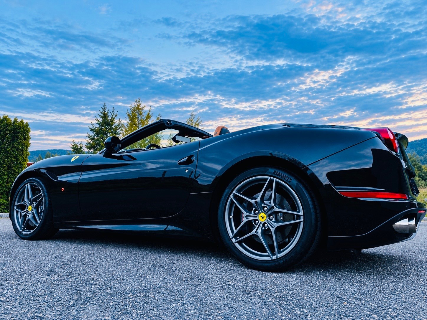 FERRARI 3.9 Turbo-image-8