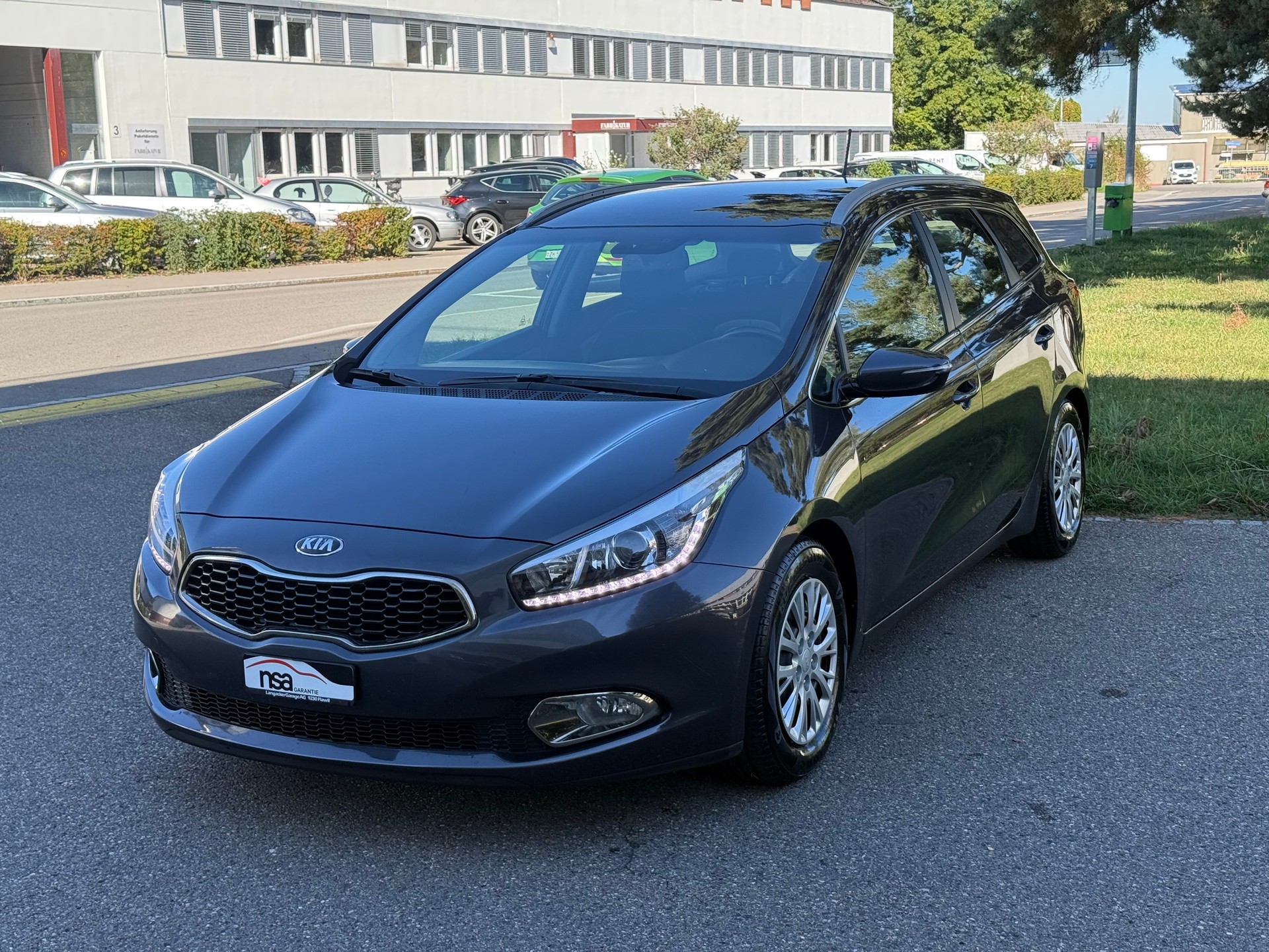 KIA Cee'd Sportswagon 1.6 GDi Style-image-2
