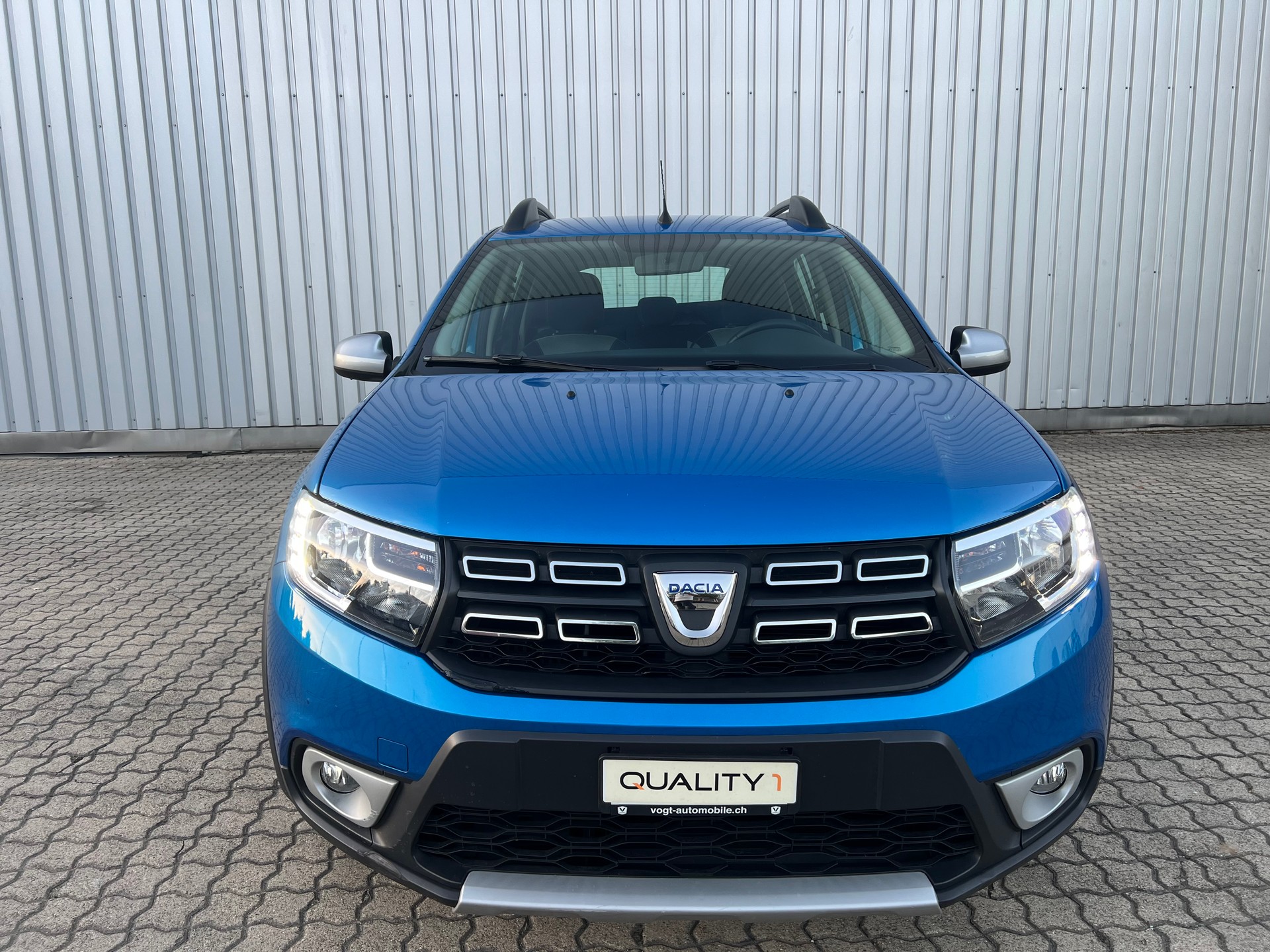 DACIA Sandero Tce 90 Stepway Automatic-image-2
