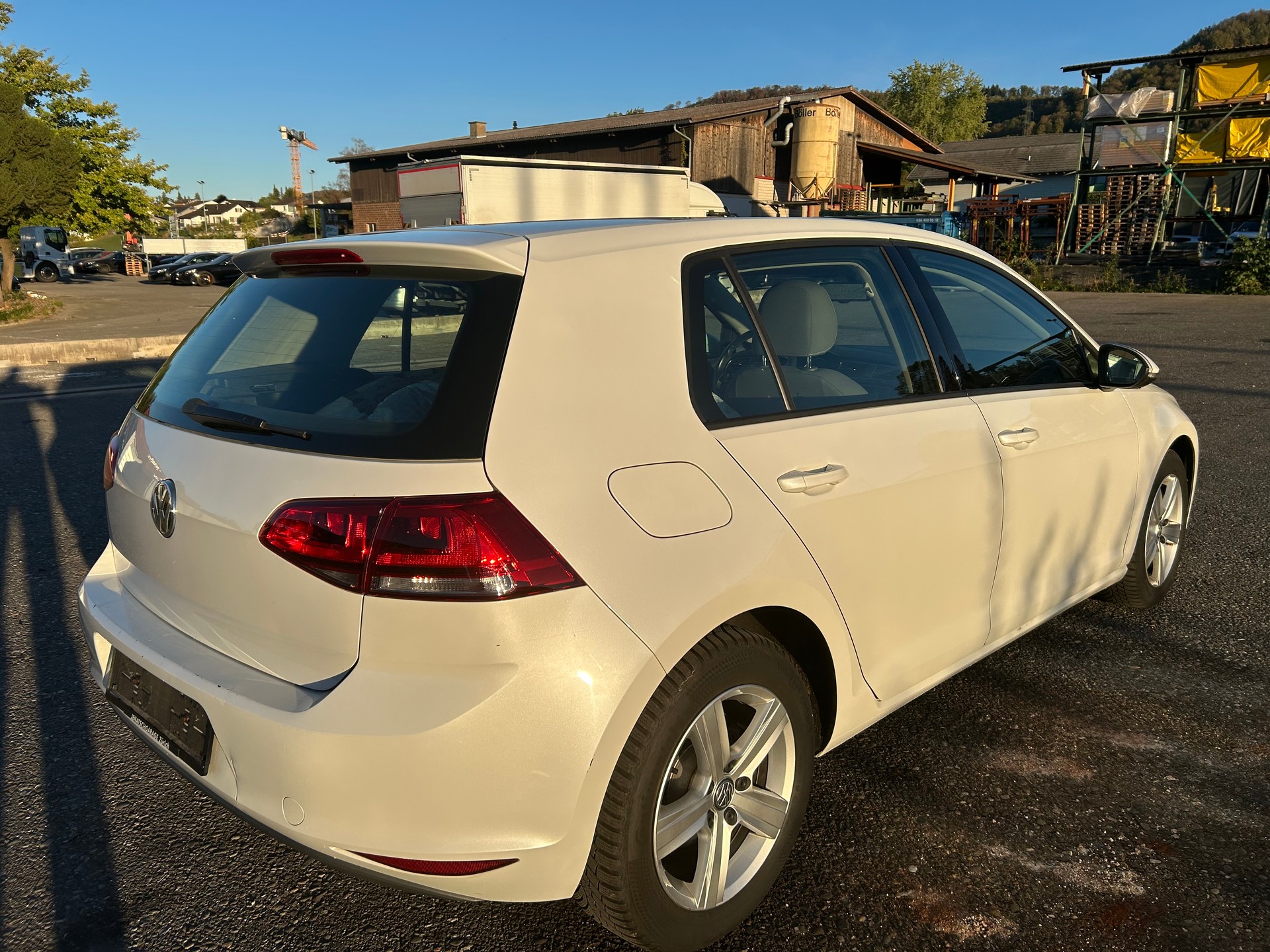 VW Golf 1.4 TSI Highline DSG-image-2