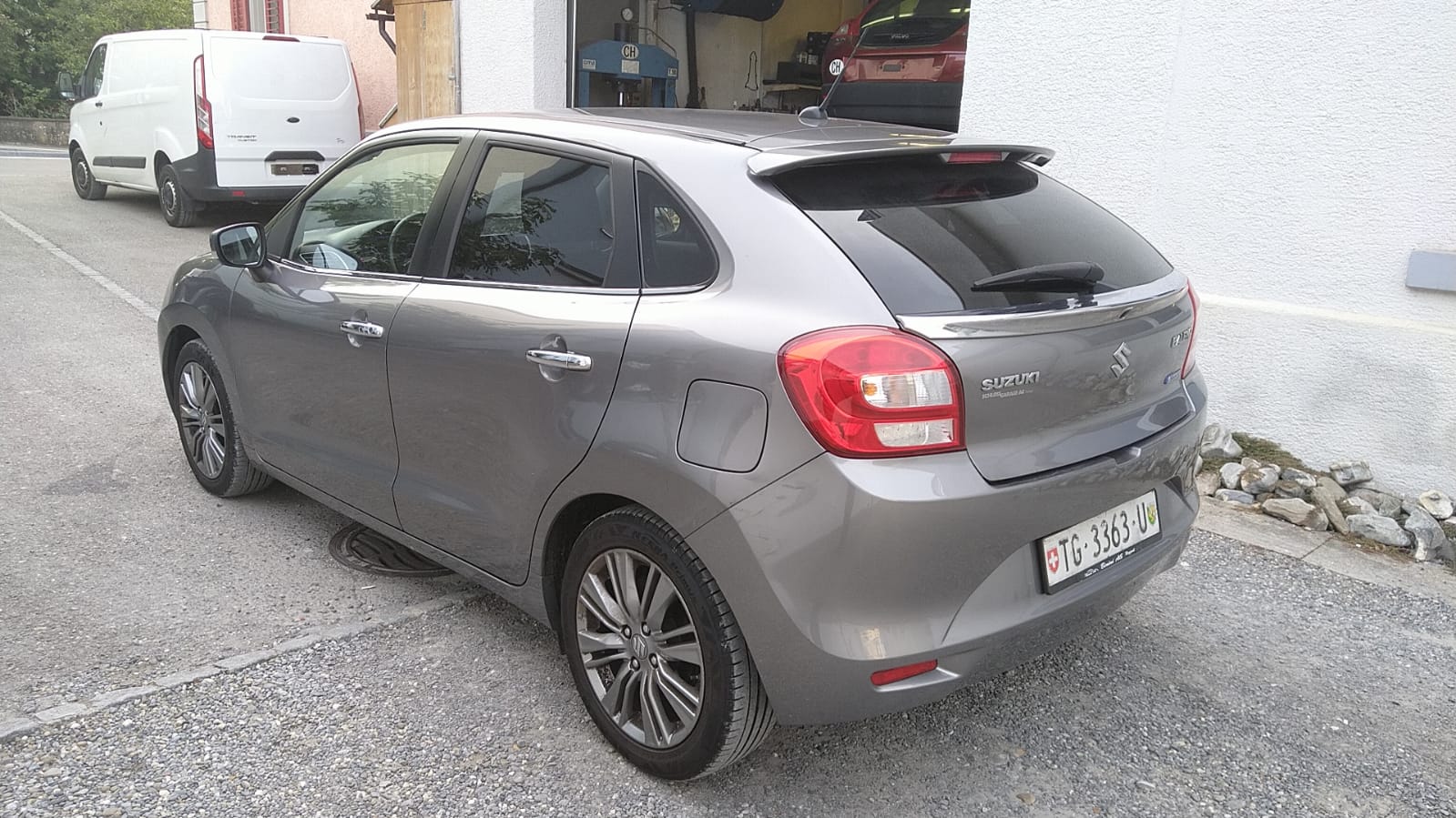 SUZUKI Baleno 1.2i Compact Top Hybrid-image-5