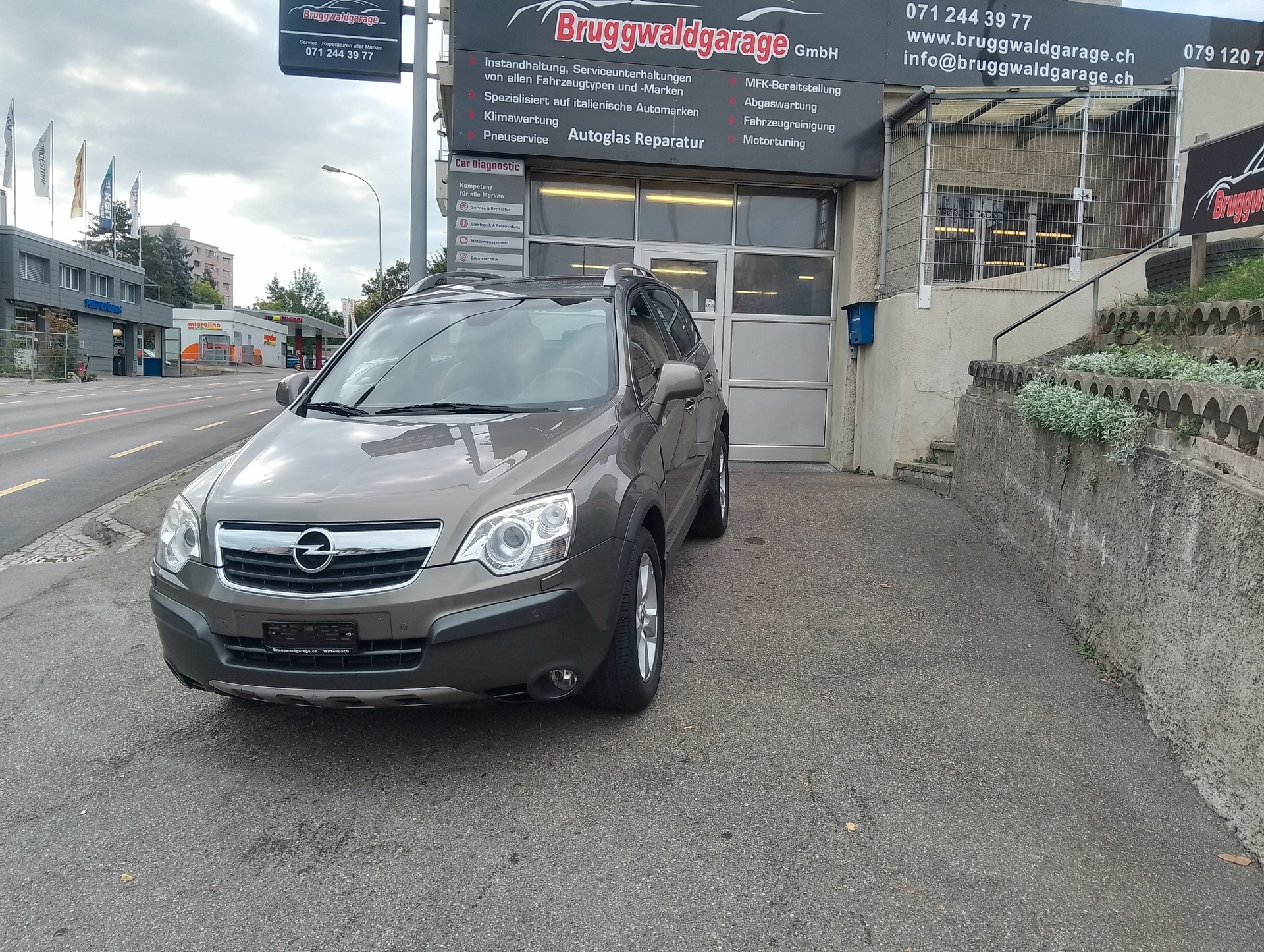 OPEL Antara 3.2 V6 Cosmo 4WD Automatic-image-1